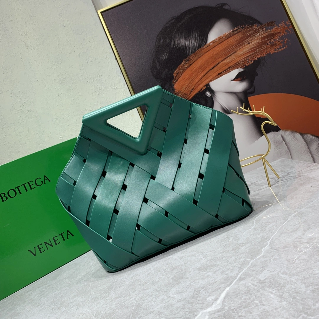 EyeCatching B*ottega V*eneta Bag Top Quality 32*31.5*14cm 9786