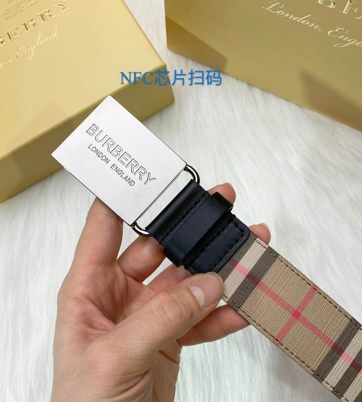 GoodFit B*rberrry Belts Top Version 15648