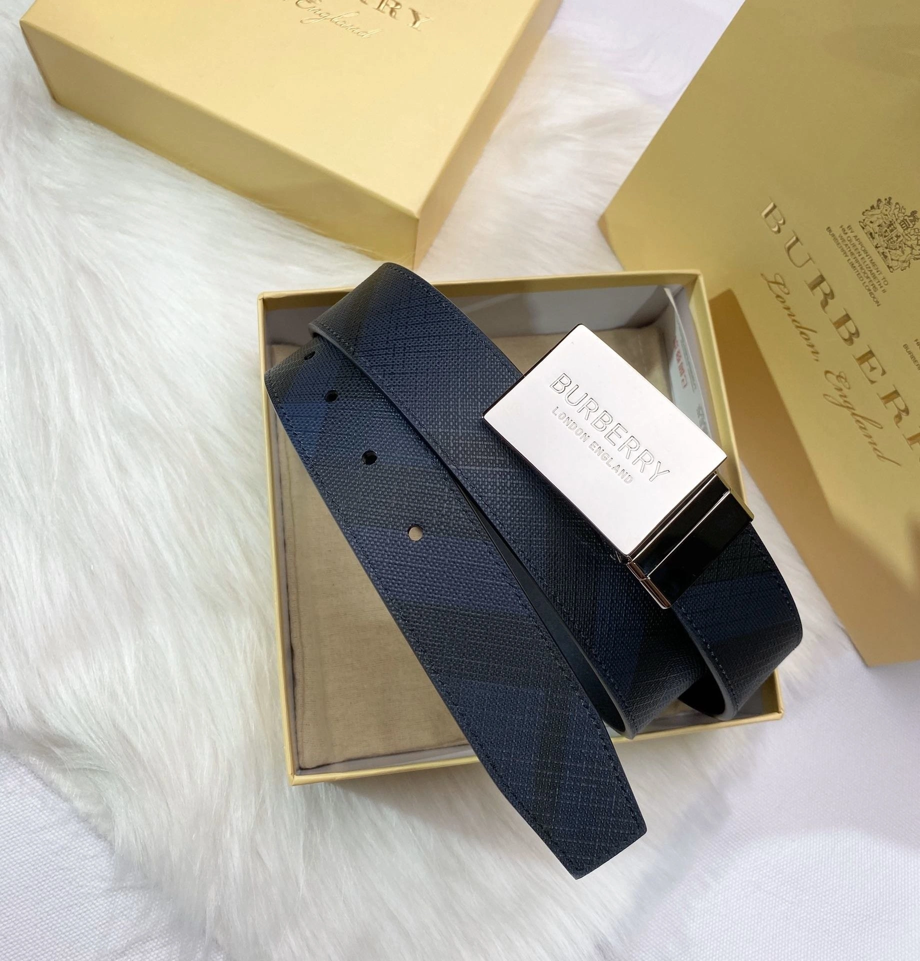 B*rberrry Belts Top Version Minimalist 15643