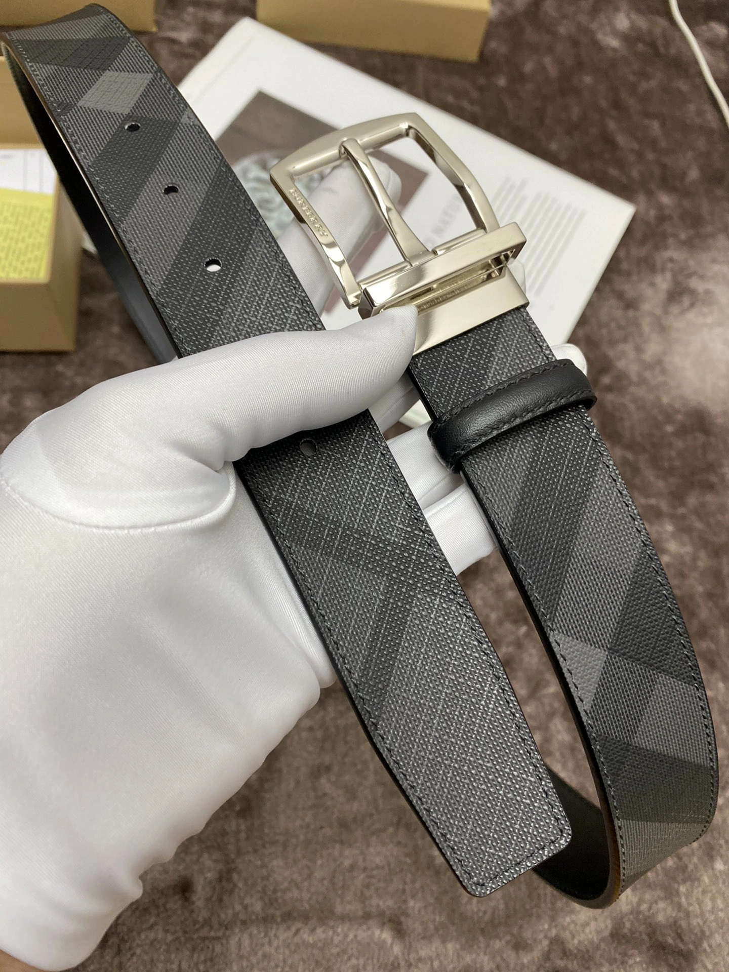 Comfortable B*urberrry Belts AT 20240802- 15595