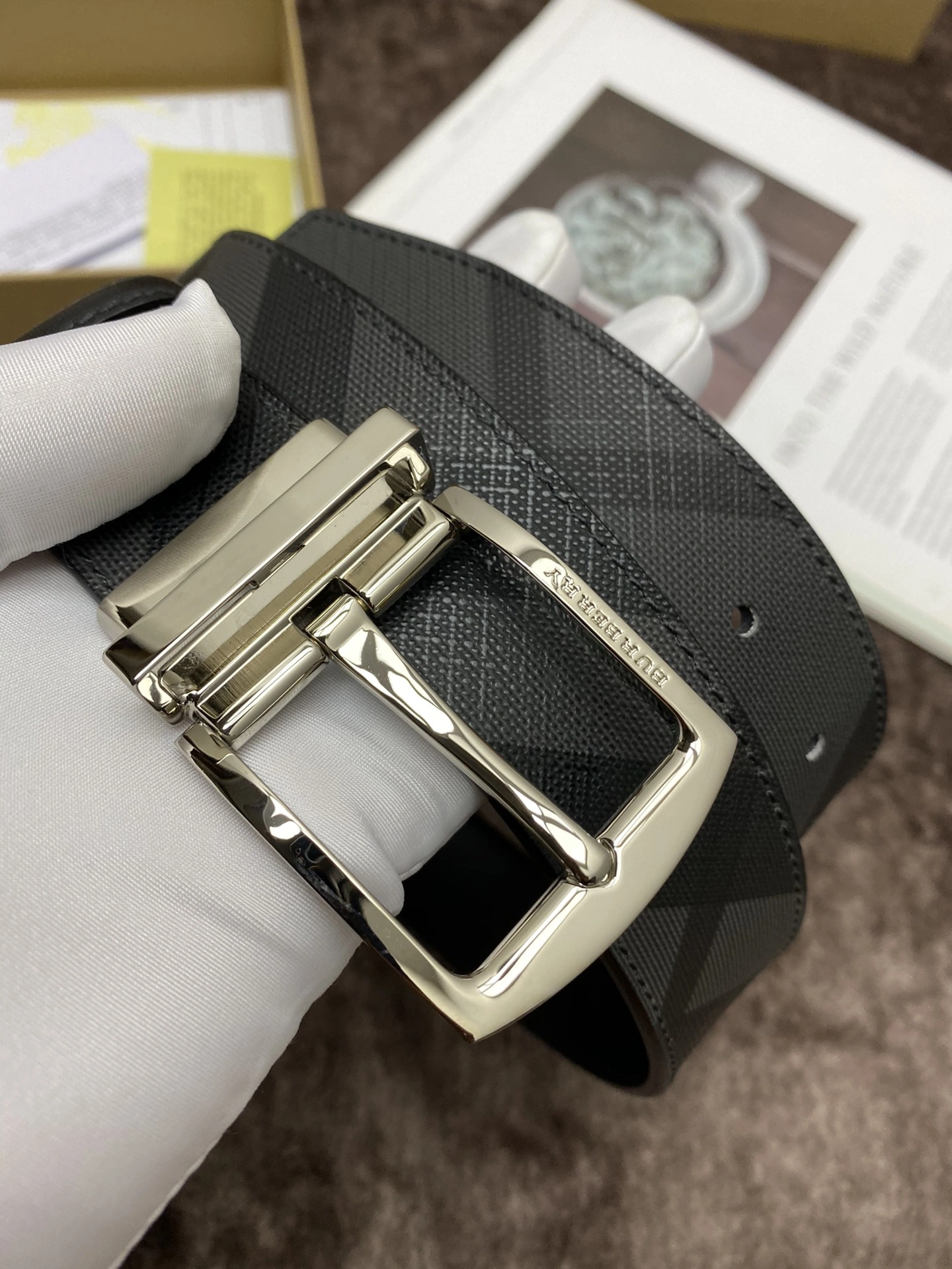Comfortable B*urberrry Belts AT 20240802- 15595
