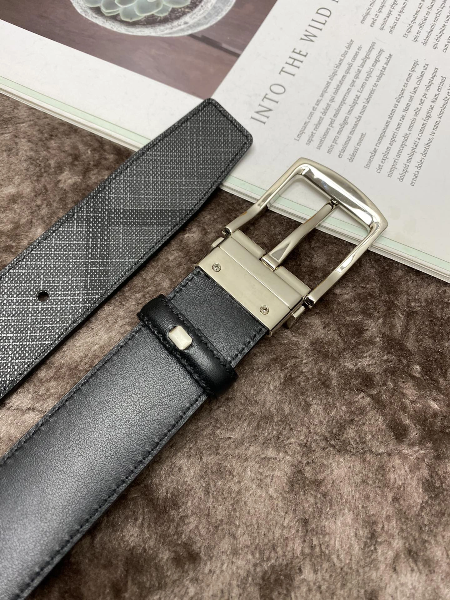 Comfortable B*urberrry Belts AT 20240802- 15595