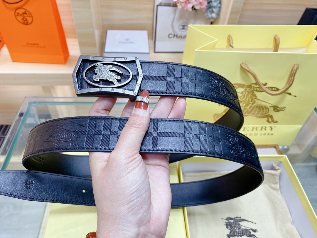 WeatherProof B*urberrry Belts Top Version 15632