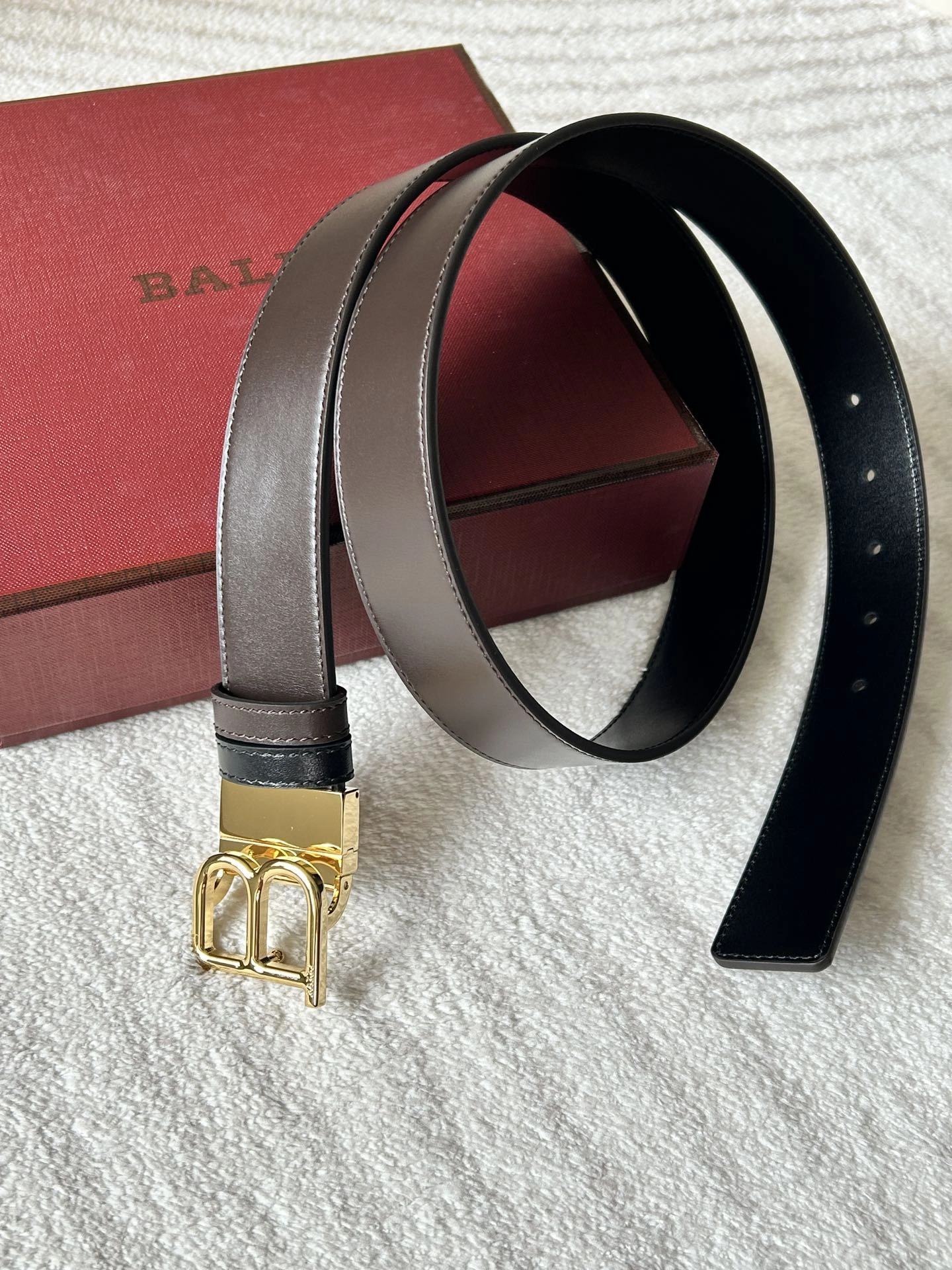 UrbanChic B*urberrry Belts XX 20250115- 15597
