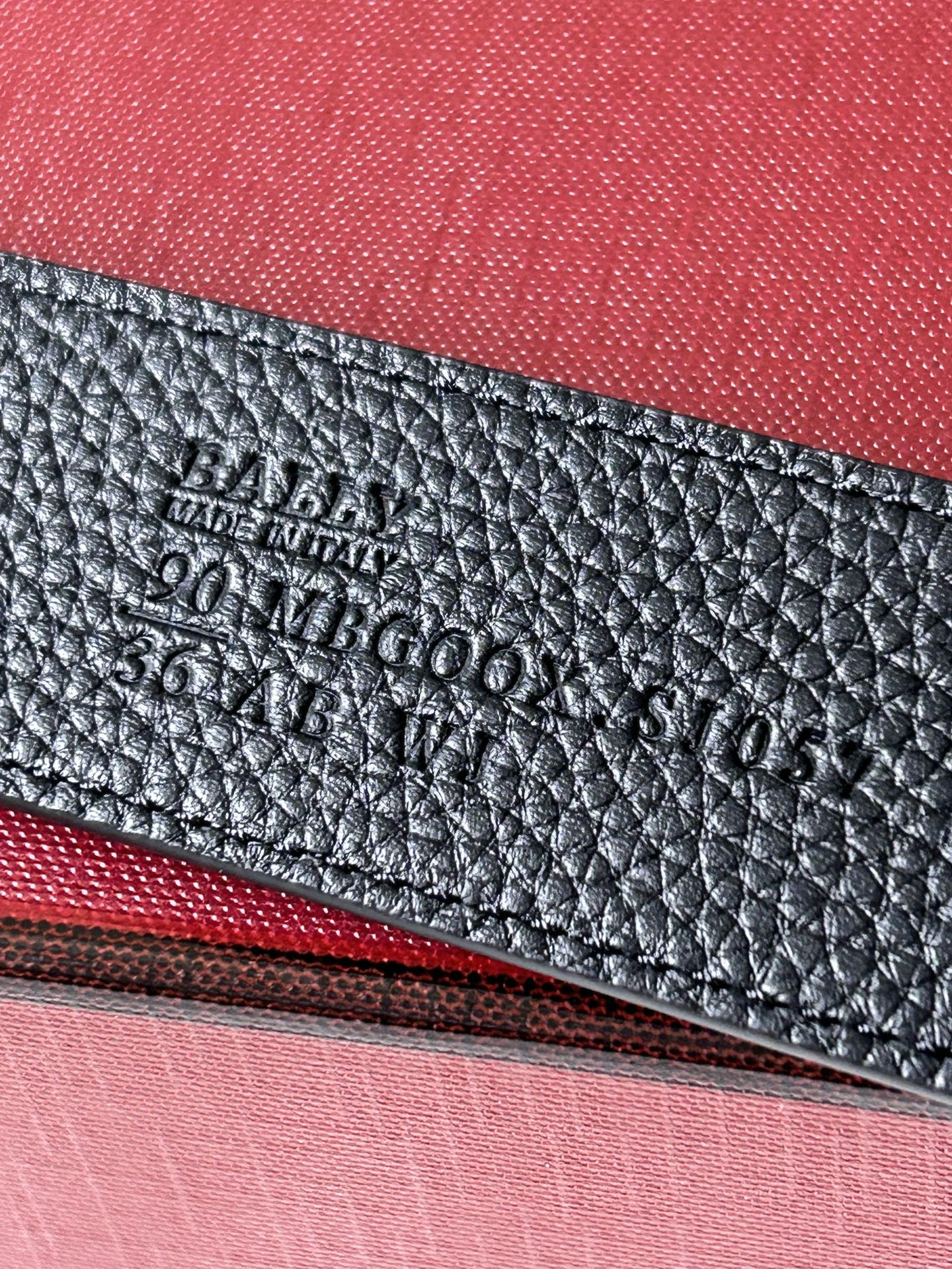B*urberrry Belts XX 20250115- RelaxedFit 15598