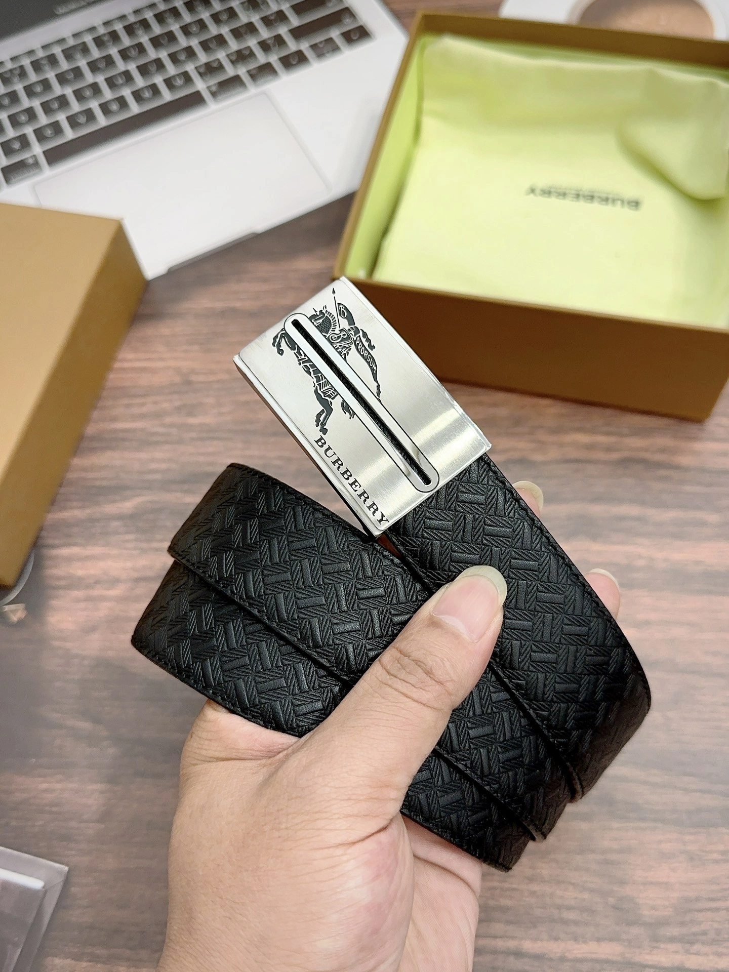 B*urberrry Belts XX 20250116- Classic 15593