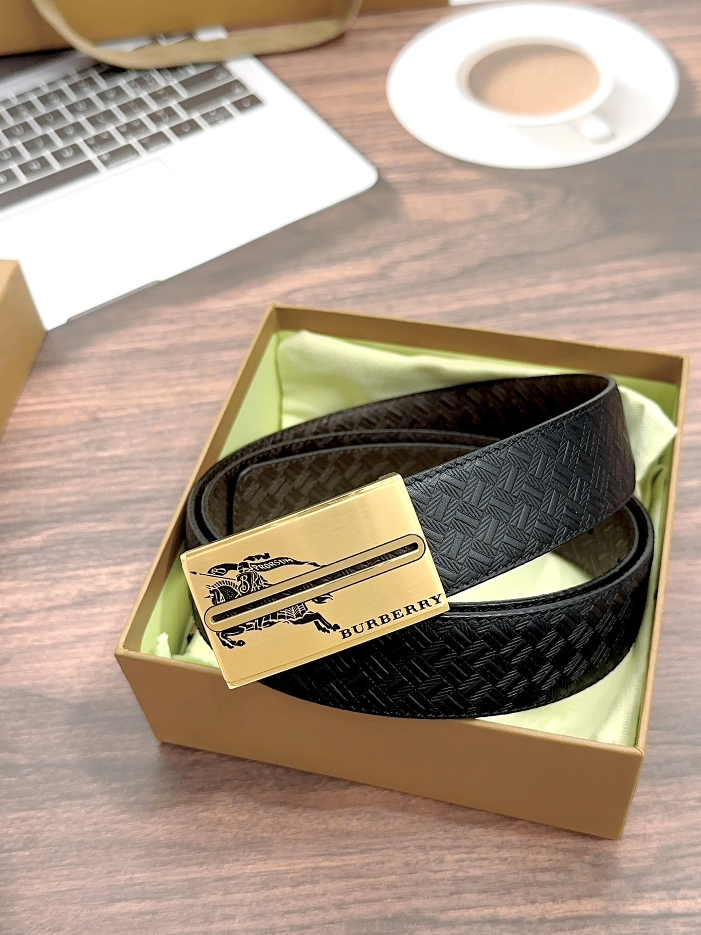 B*urberrry Belts XX 20250116- Classic 15593