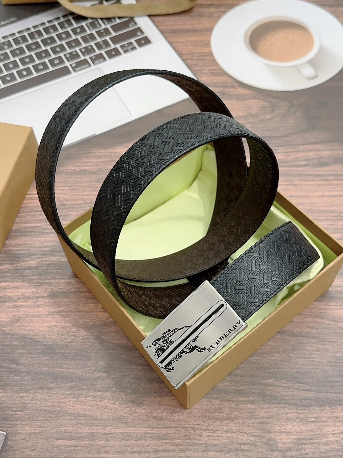 B*urberrry Belts XX 20250116- Classic 15593