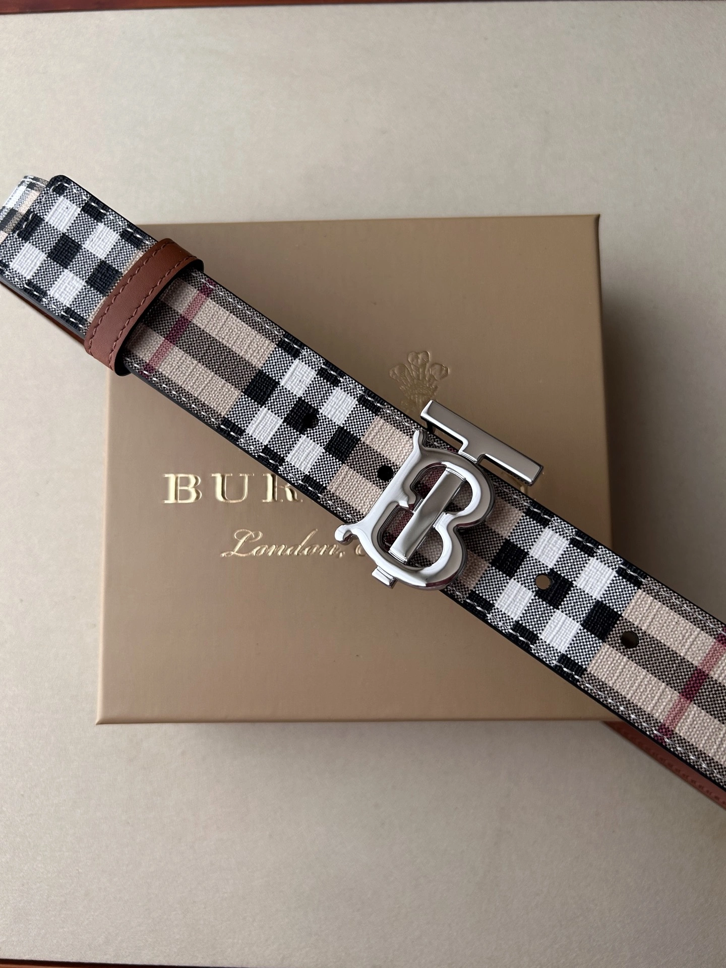 Youthful B*urberrry Belts XX 20250403- 15591