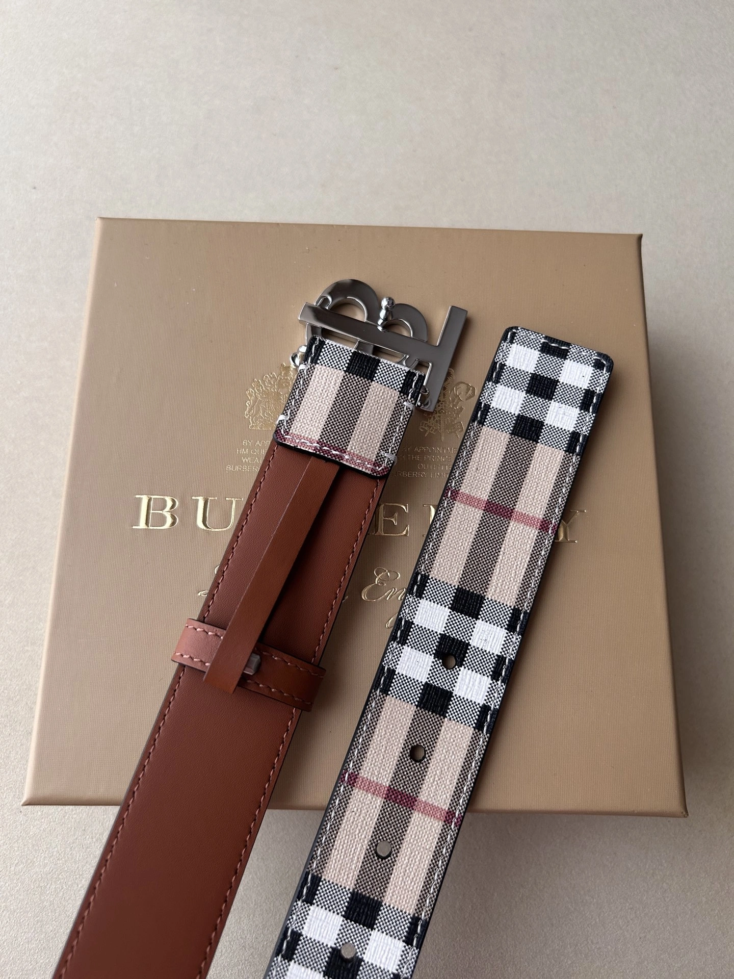 Youthful B*urberrry Belts XX 20250403- 15591