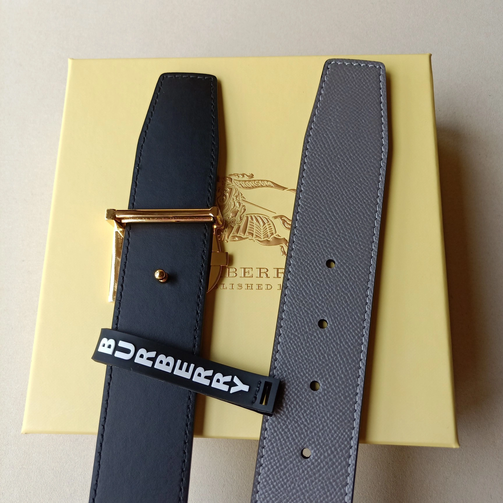 Unisex B*urberrry Belts XX 20250406- 15592