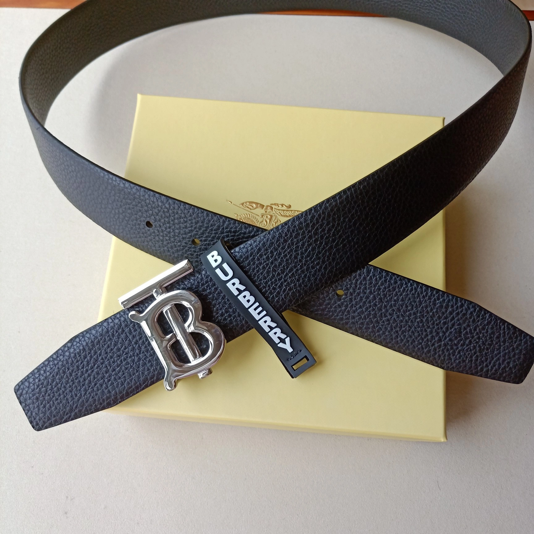 Unisex B*urberrry Belts XX 20250406- 15592