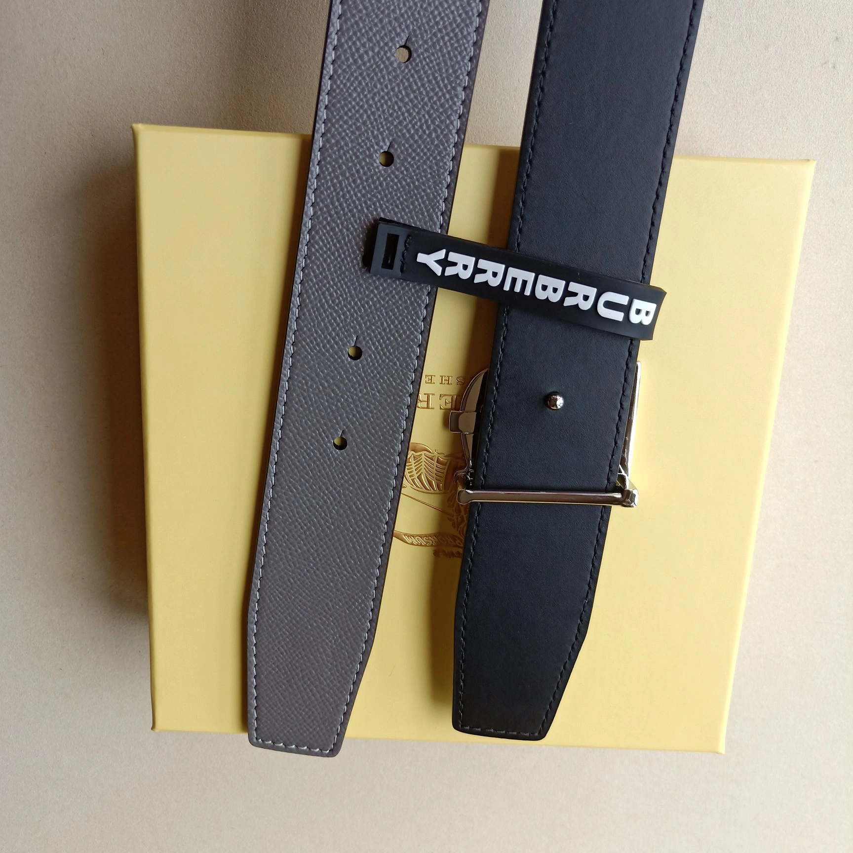 Unisex B*urberrry Belts XX 20250406- 15592