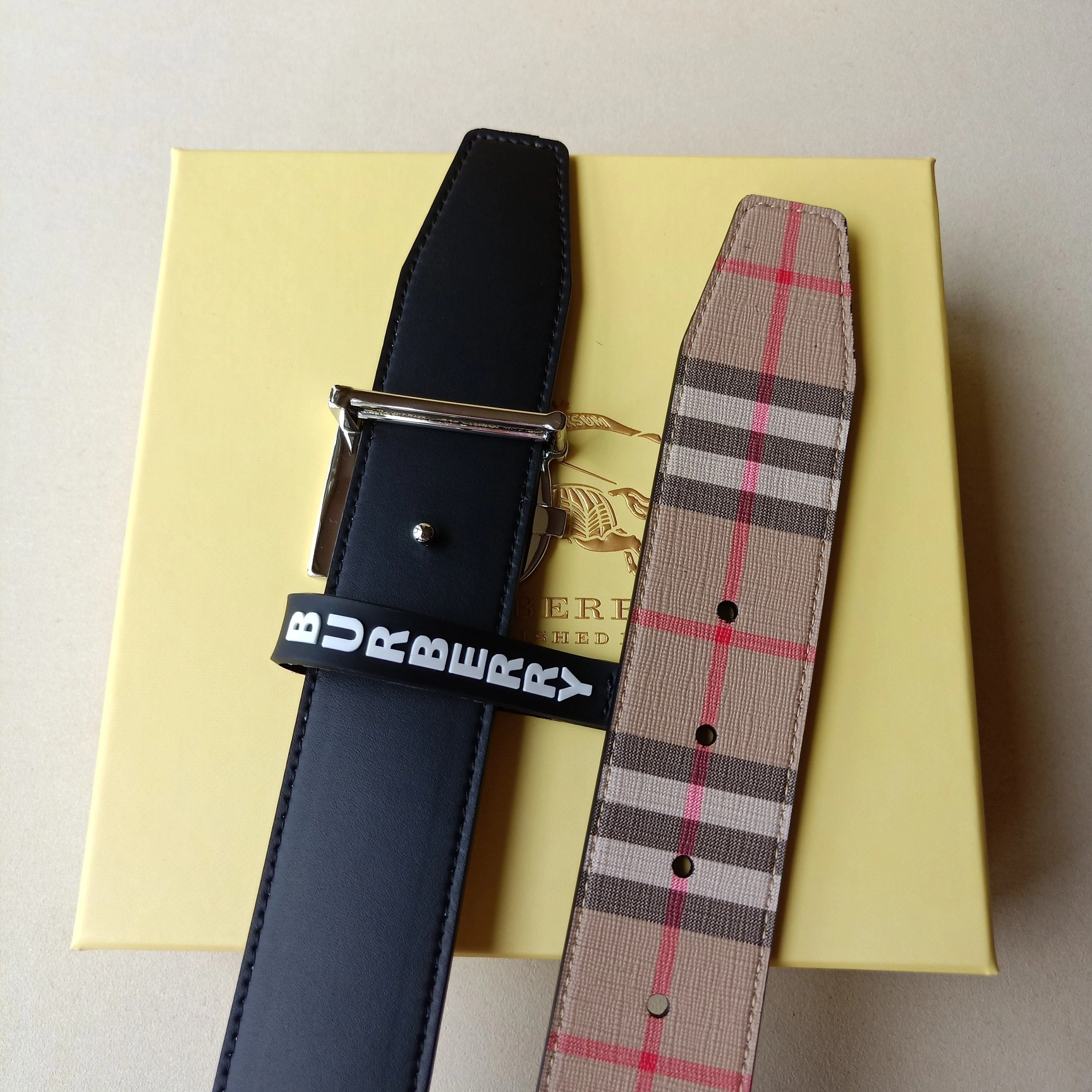 TopPick B*urberrry Belts XX 20250406- 15586