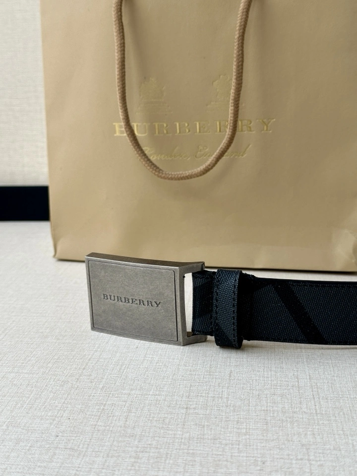 B*urberrry Belts XX 20250406- Trendy 15585