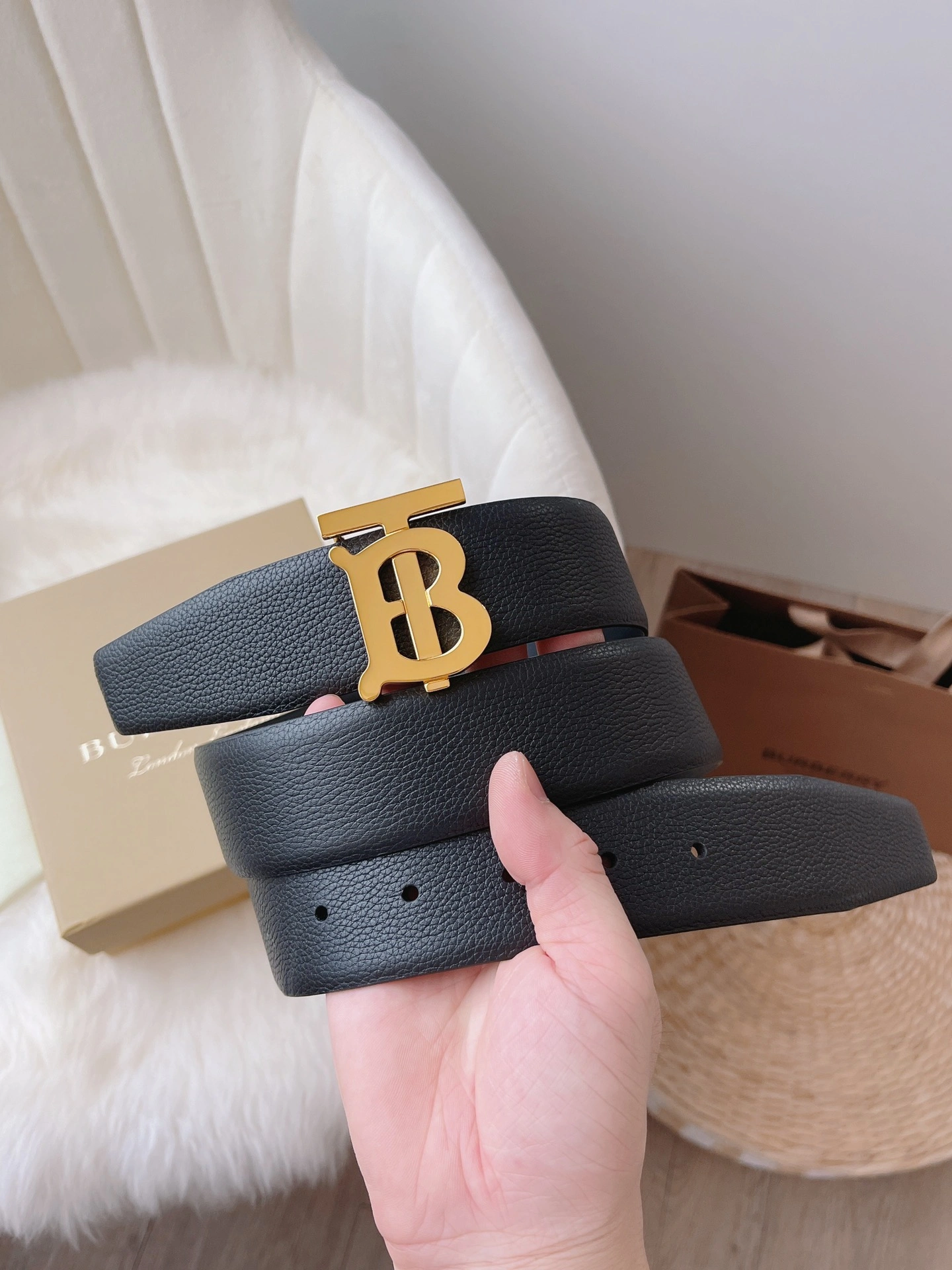 B*urberrry Belts XX 20250406- FashionForward 15588