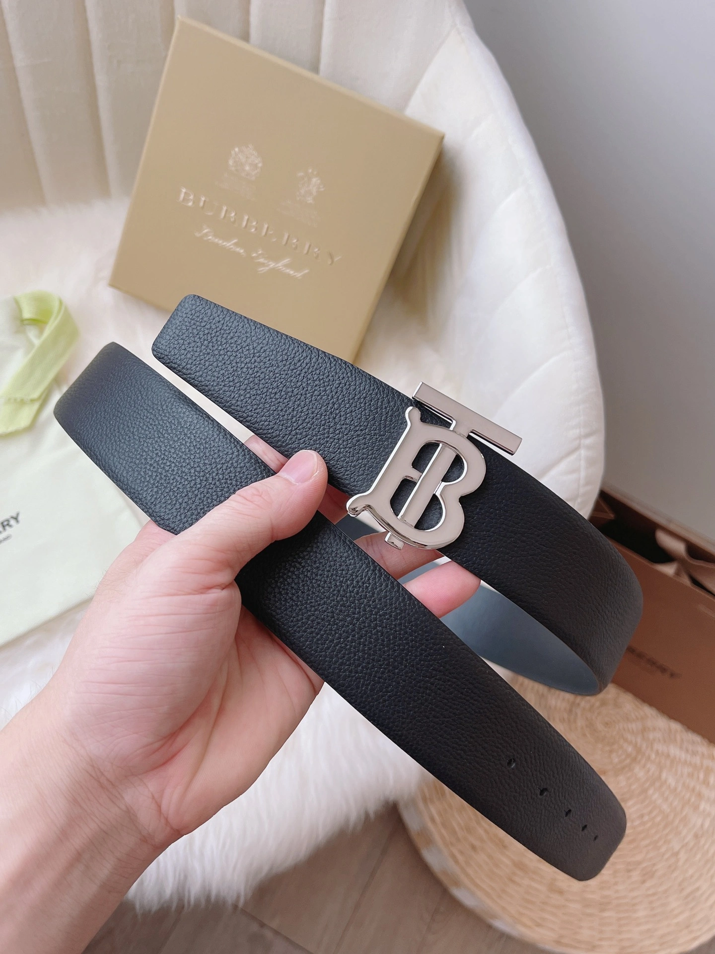 B*urberrry Belts XX 20250406- FashionForward 15588