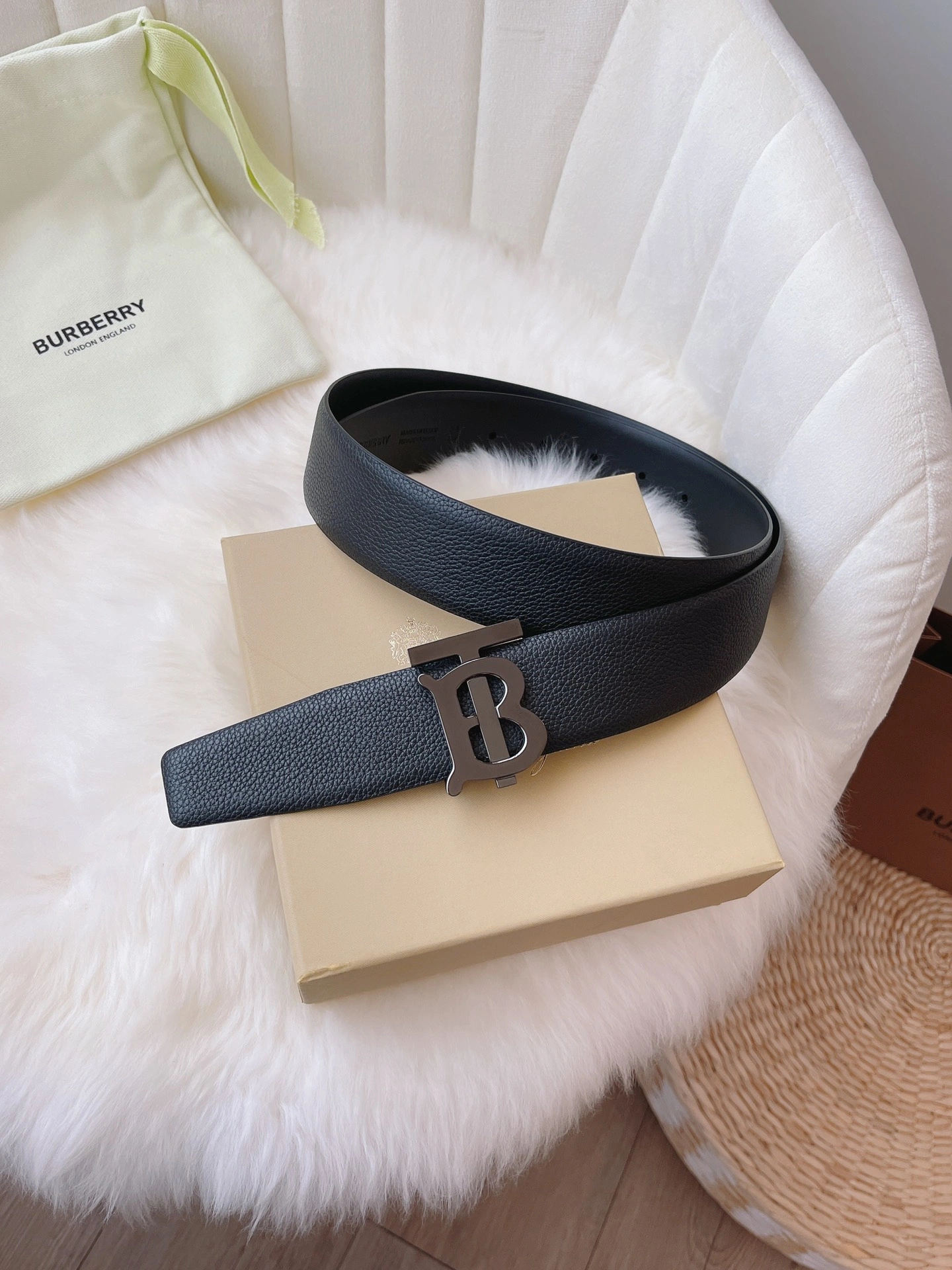 B*urberrry Belts XX 20250406- FashionForward 15588