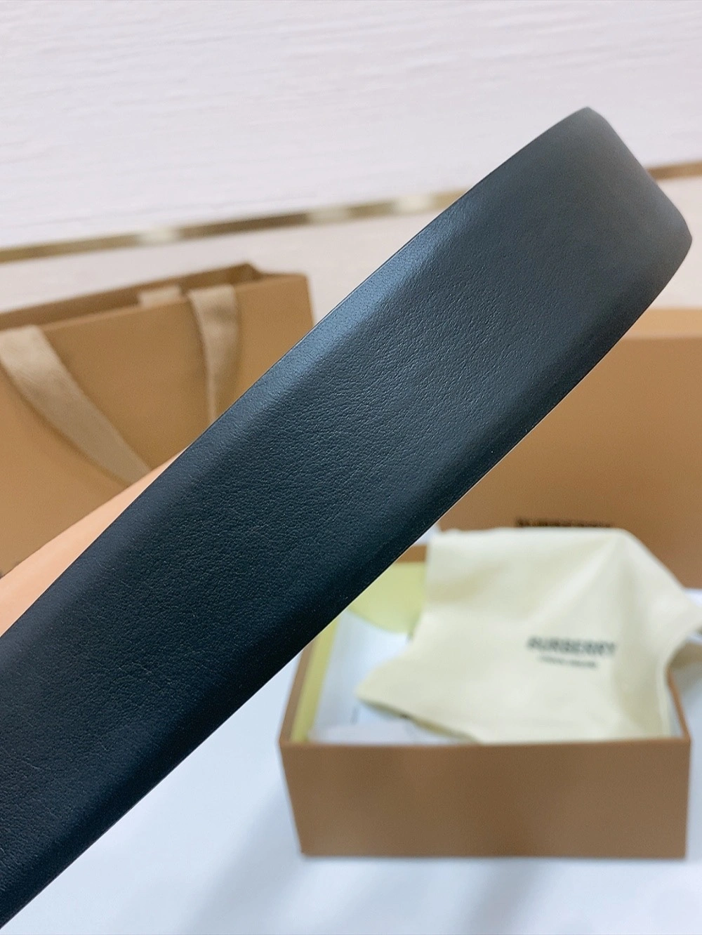 OdorResistant B*urberrry Belts XX 20250407- 15578