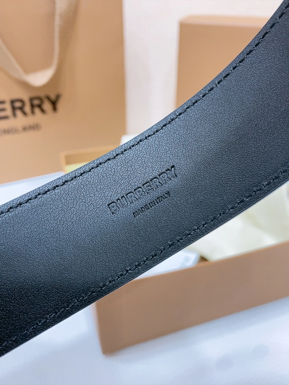 OdorResistant B*urberrry Belts XX 20250407- 15578