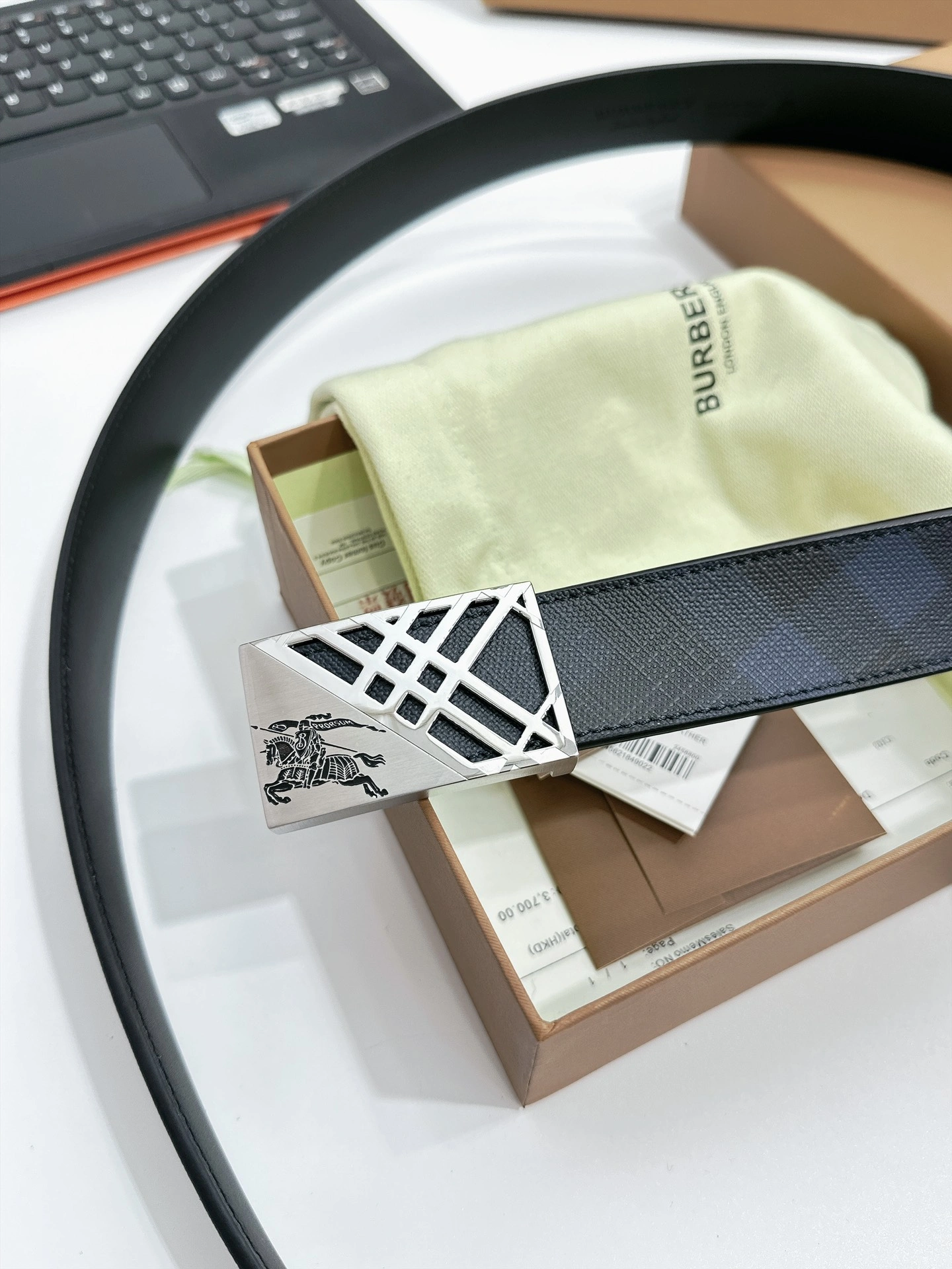 B*urberrry Top Belts AT 20230905- GoAnywhere 15623