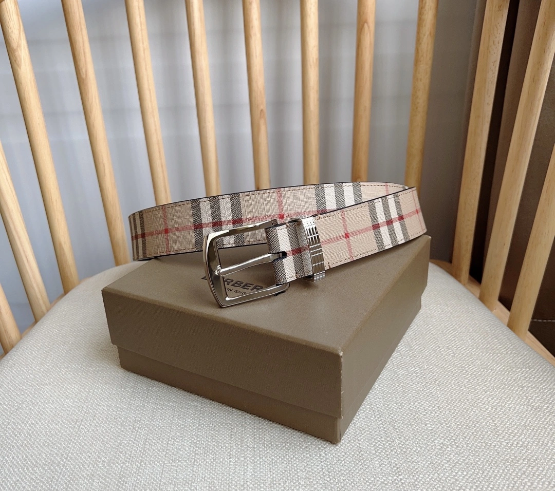 Thermal B*urberrry Top Belts AT 20230906- 15621