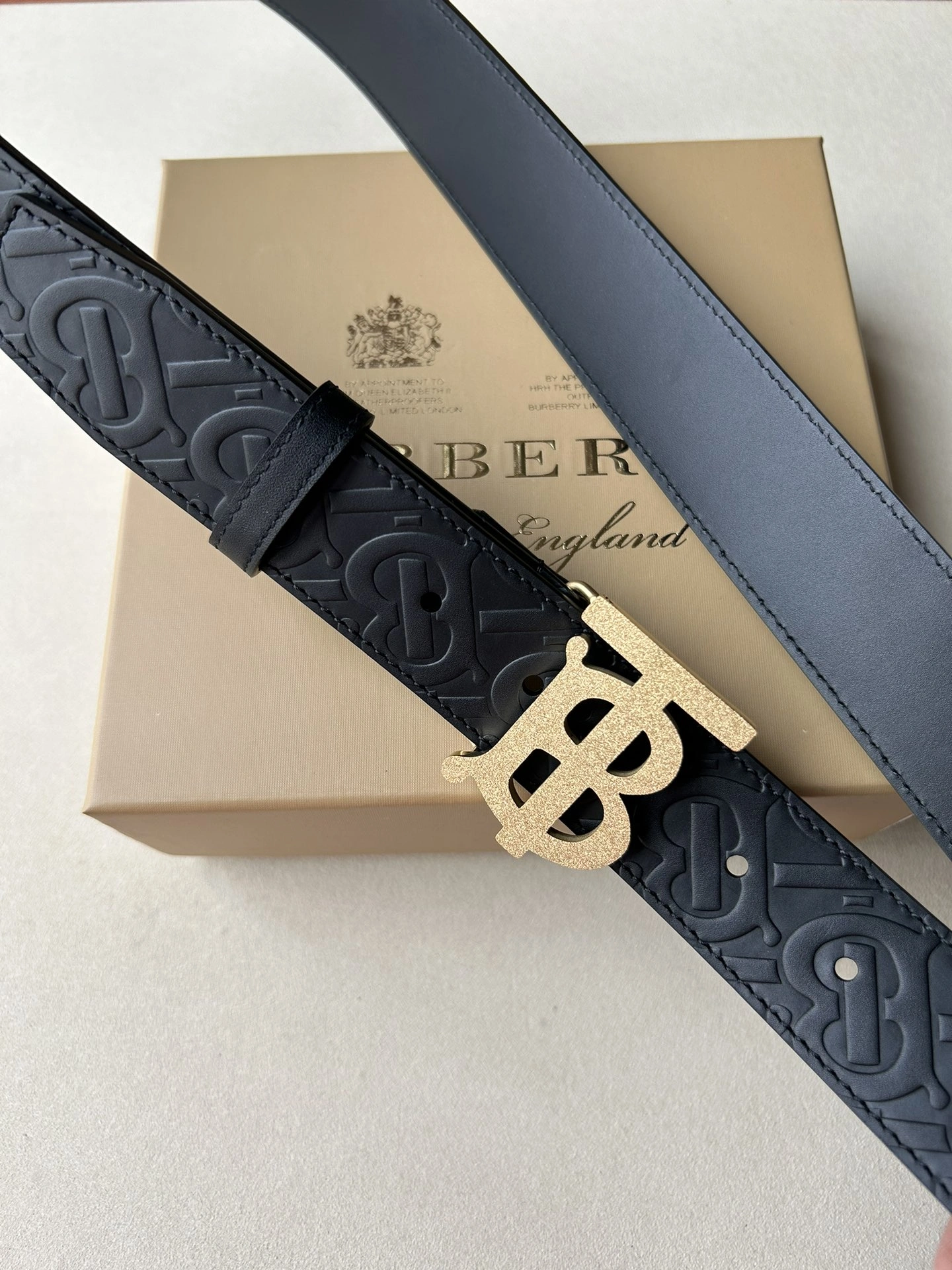 Functional B*urberrry Top Belts AT 20230906- 15619