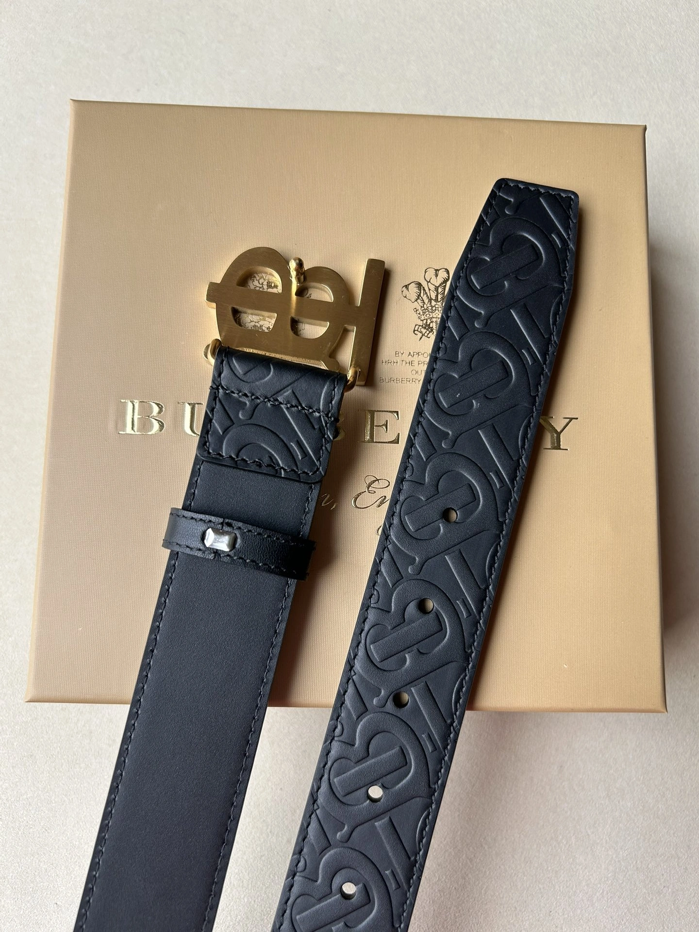 Functional B*urberrry Top Belts AT 20230906- 15619
