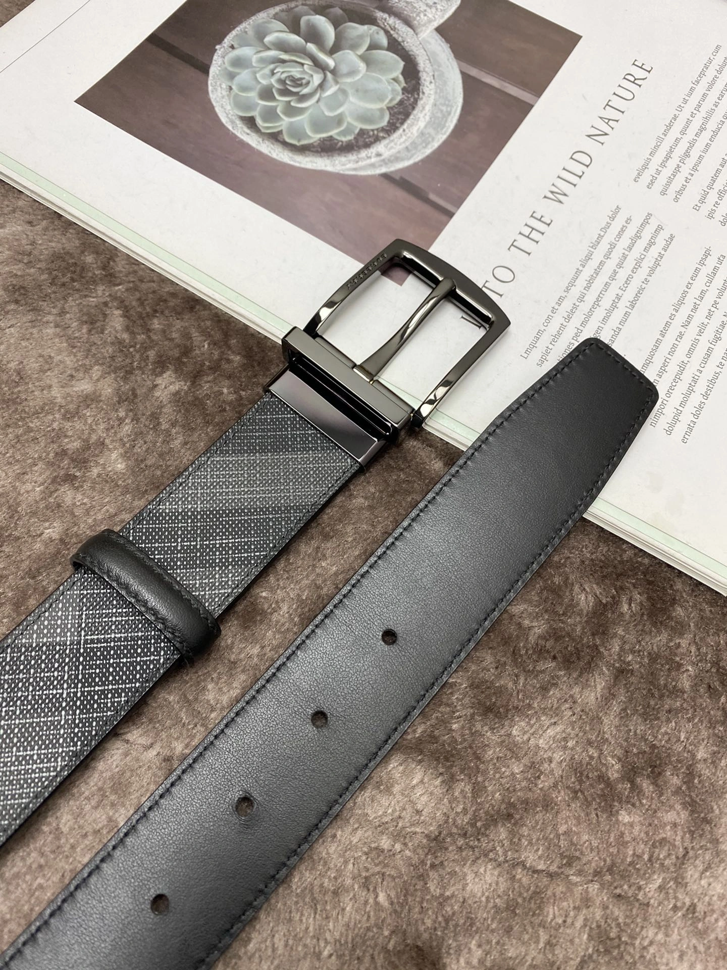 B*urberrry Top Belts AT 20240802- Youthful 15600