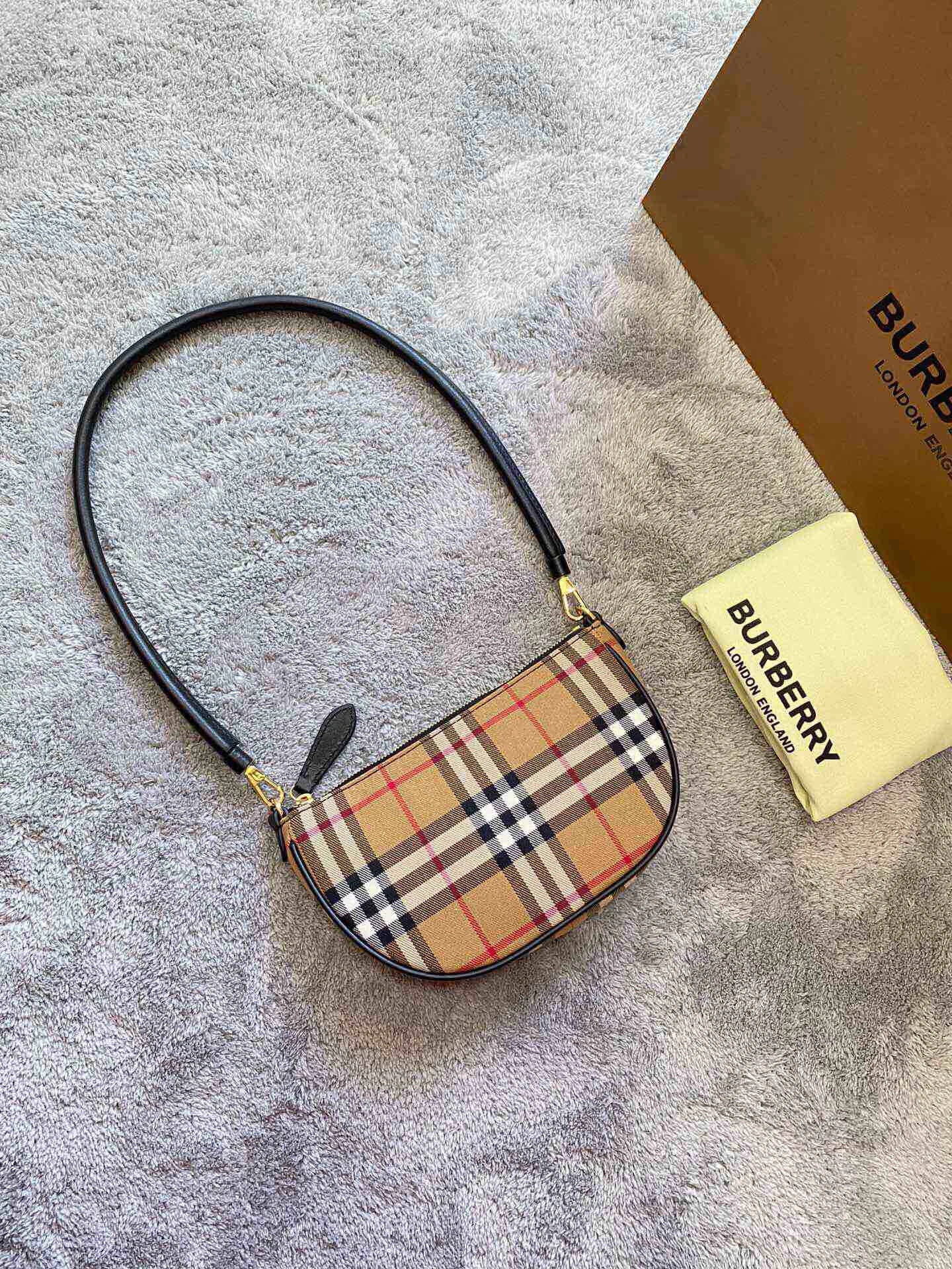 B*urberry Bag Top Quality 12*4*12.2cm Supportive 9404