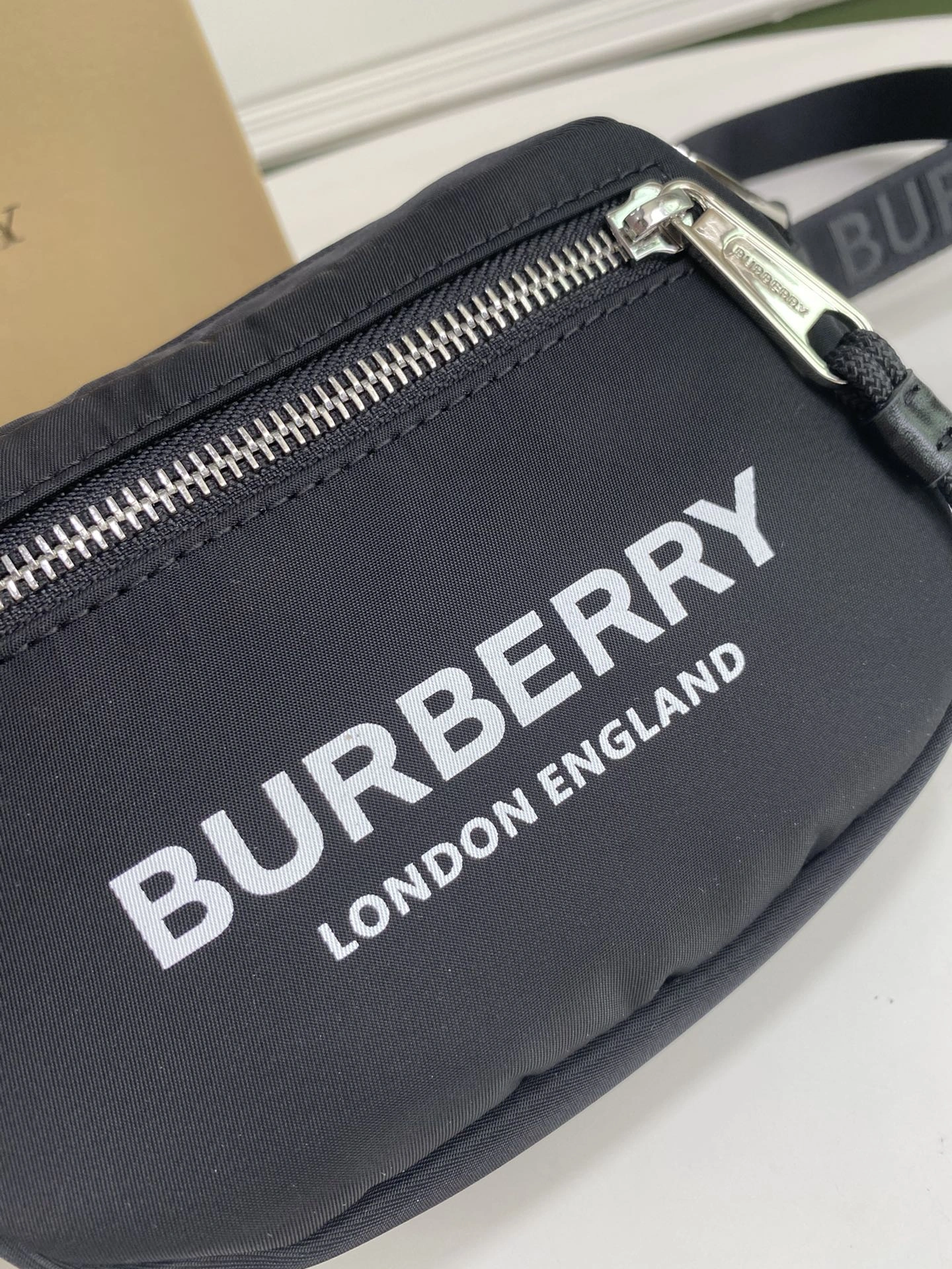 Thermal B*urberry Bag Top Quality 18.5*3.7*12.5cm 9368