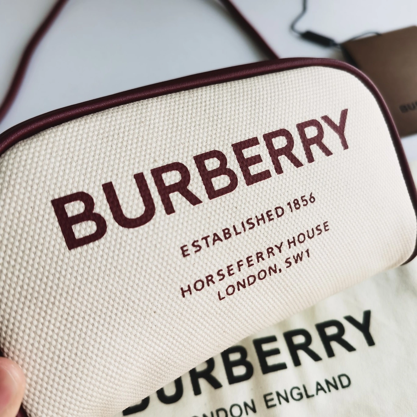 B*urberry Bag Top Quality 18*8*11cm Efficient 9424