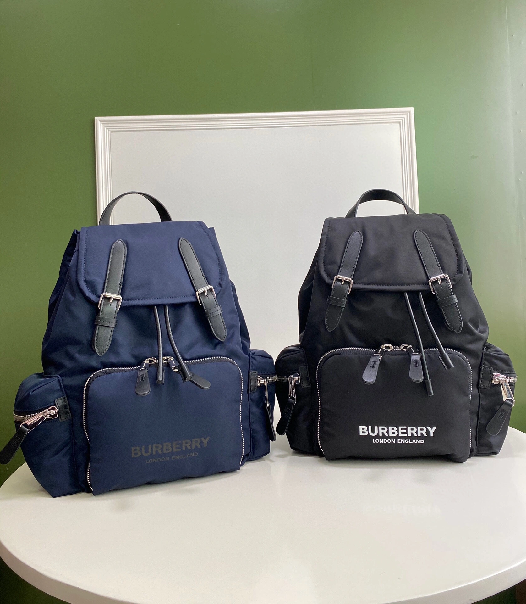 B*urberry Bag Top Quality 22*14*33cm MultiPurpose 9399