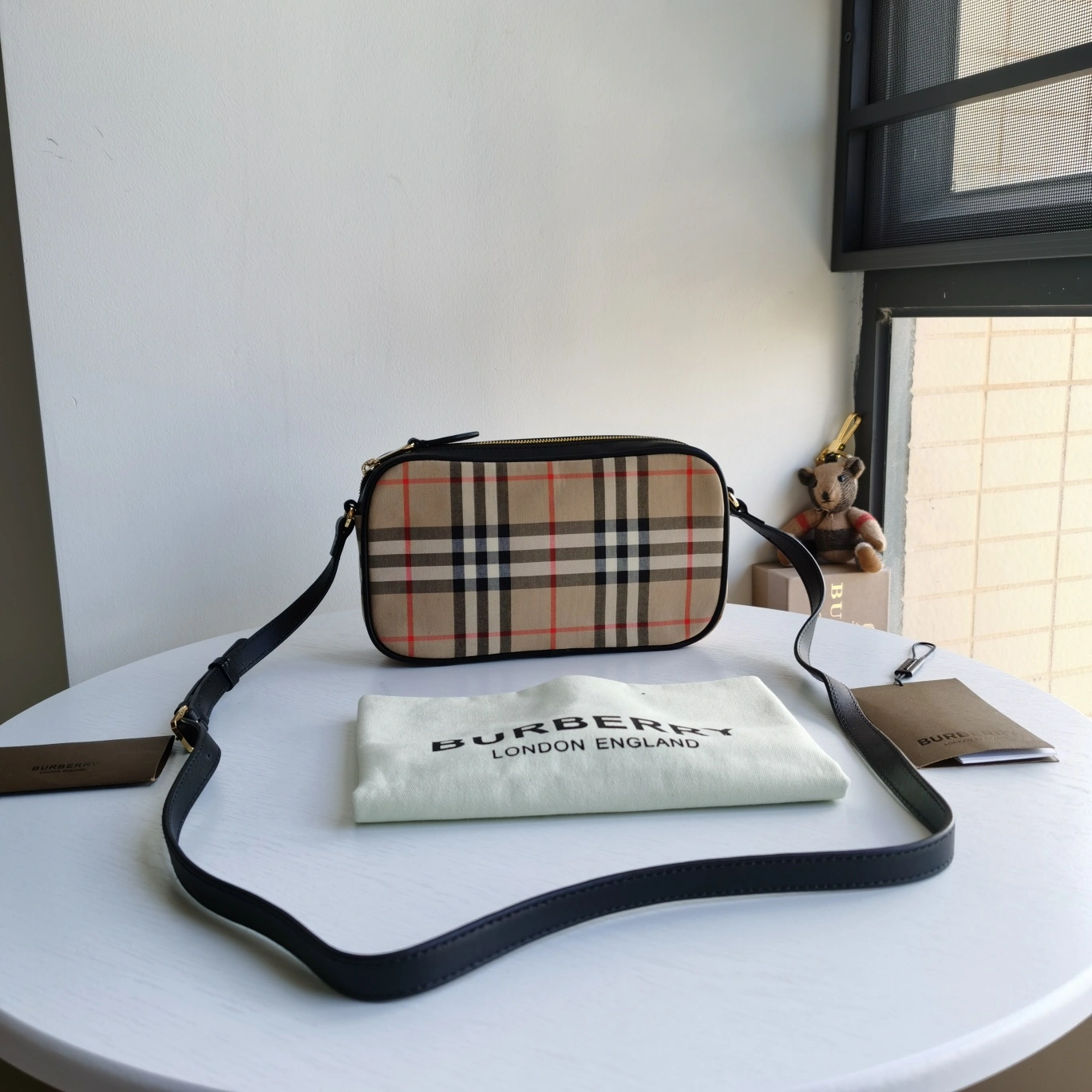 EyeCatching B*urberry Bag Top Quality 23*4.7*13cm 9410