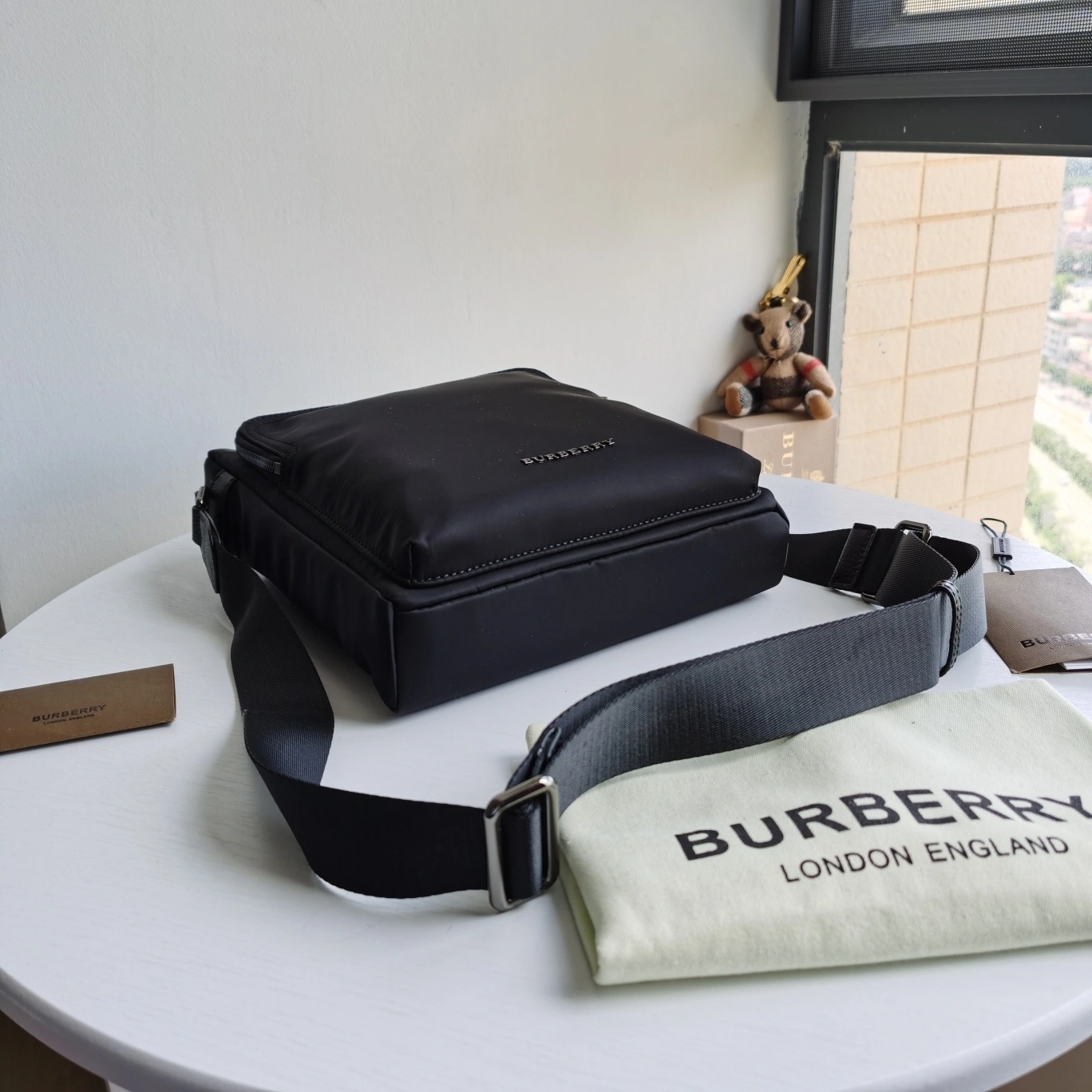 ModernLook B*urberry Bag Top Quality 23*6*27cm 9411
