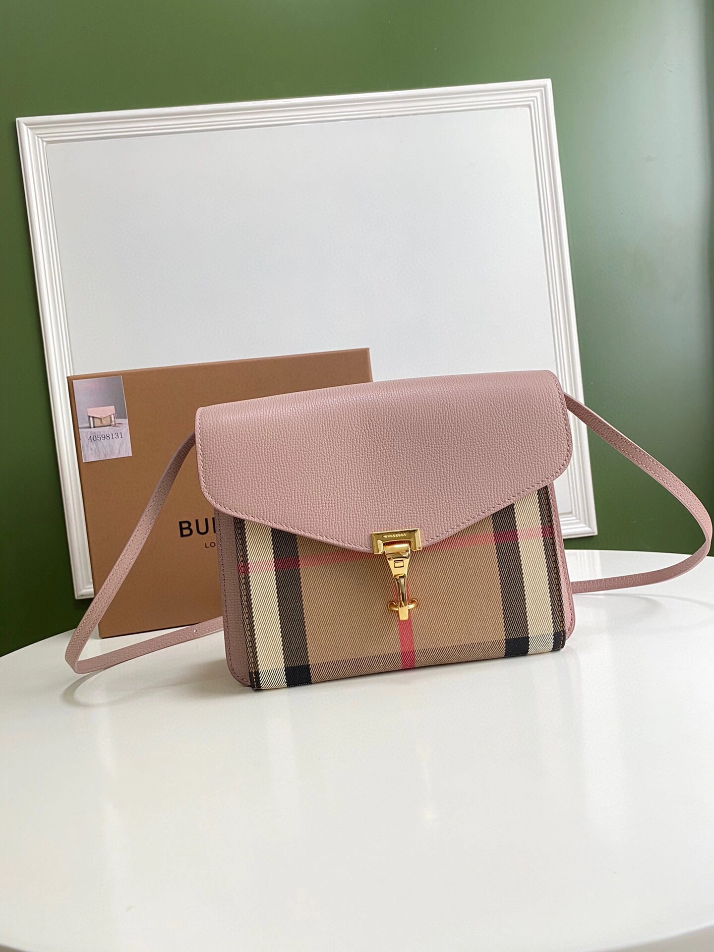 ComfortFit B*urberry Bag Top Quality 24*7*18cm 9401