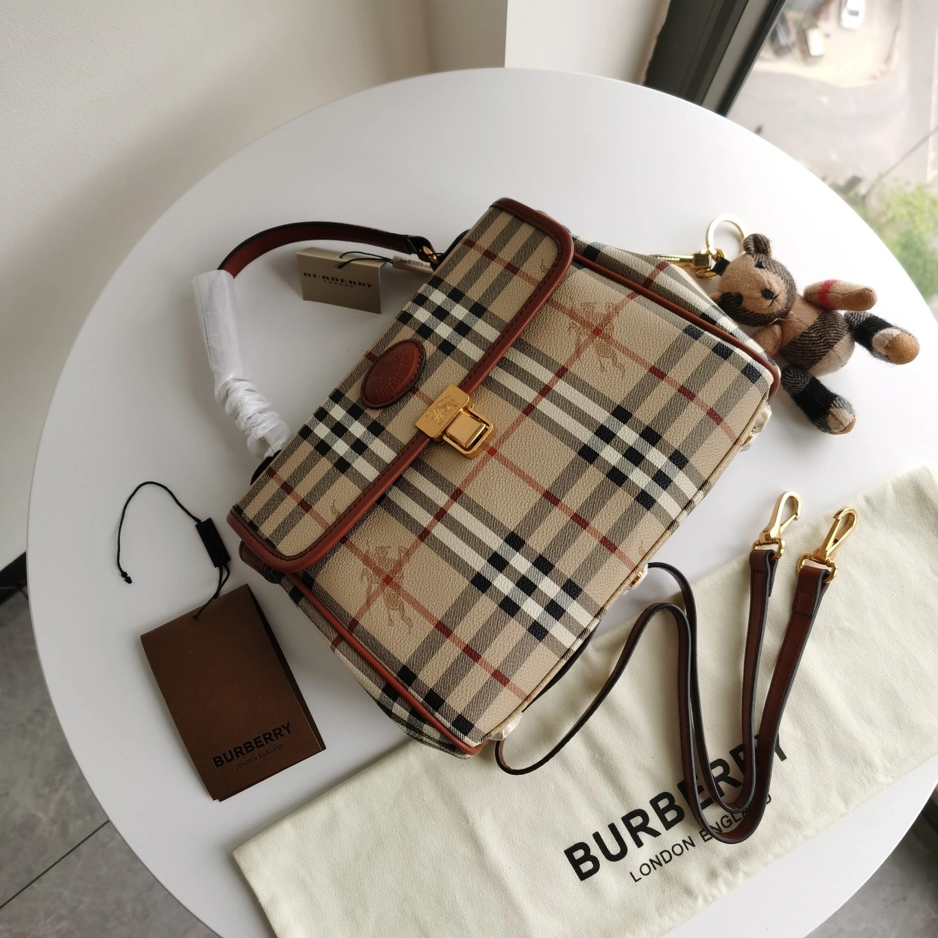 B*urberry Bag Top Quality 26*7*22cm Practical 9422