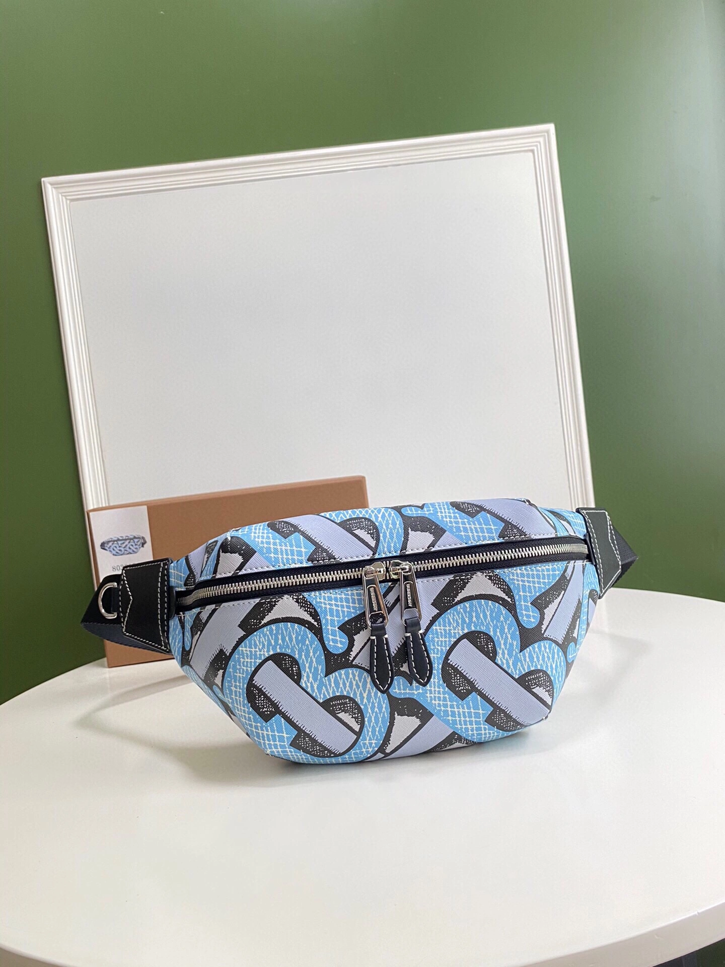B*urberry Bag Top Quality 31 x 7.5 x 16cm Soft 9387