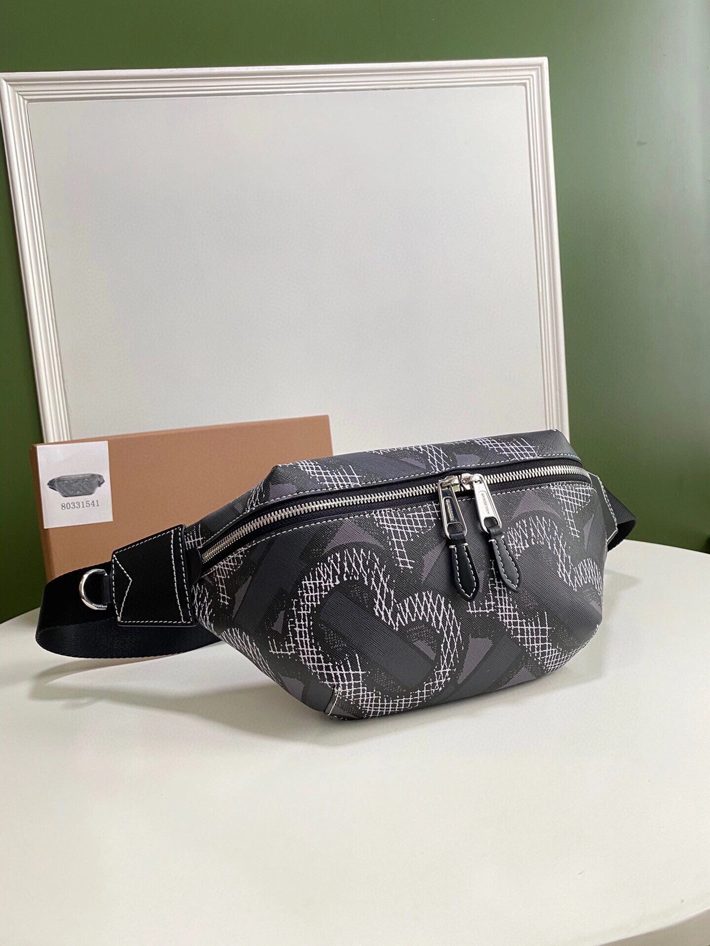 B*urberry Bag Top Quality 31 x 7.5 x 16cm OnTrend 9389