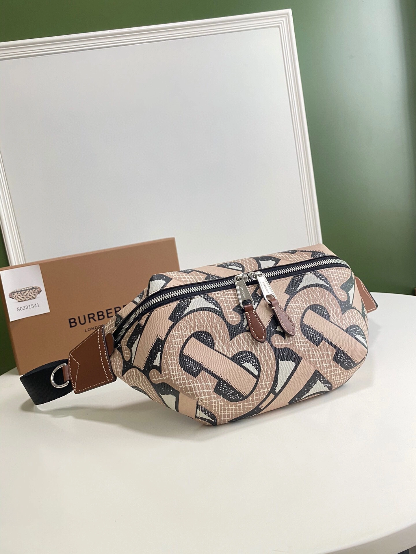 B*urberry Bag Top Quality 31 x 7.5 x 16cm Sophisticated 9388