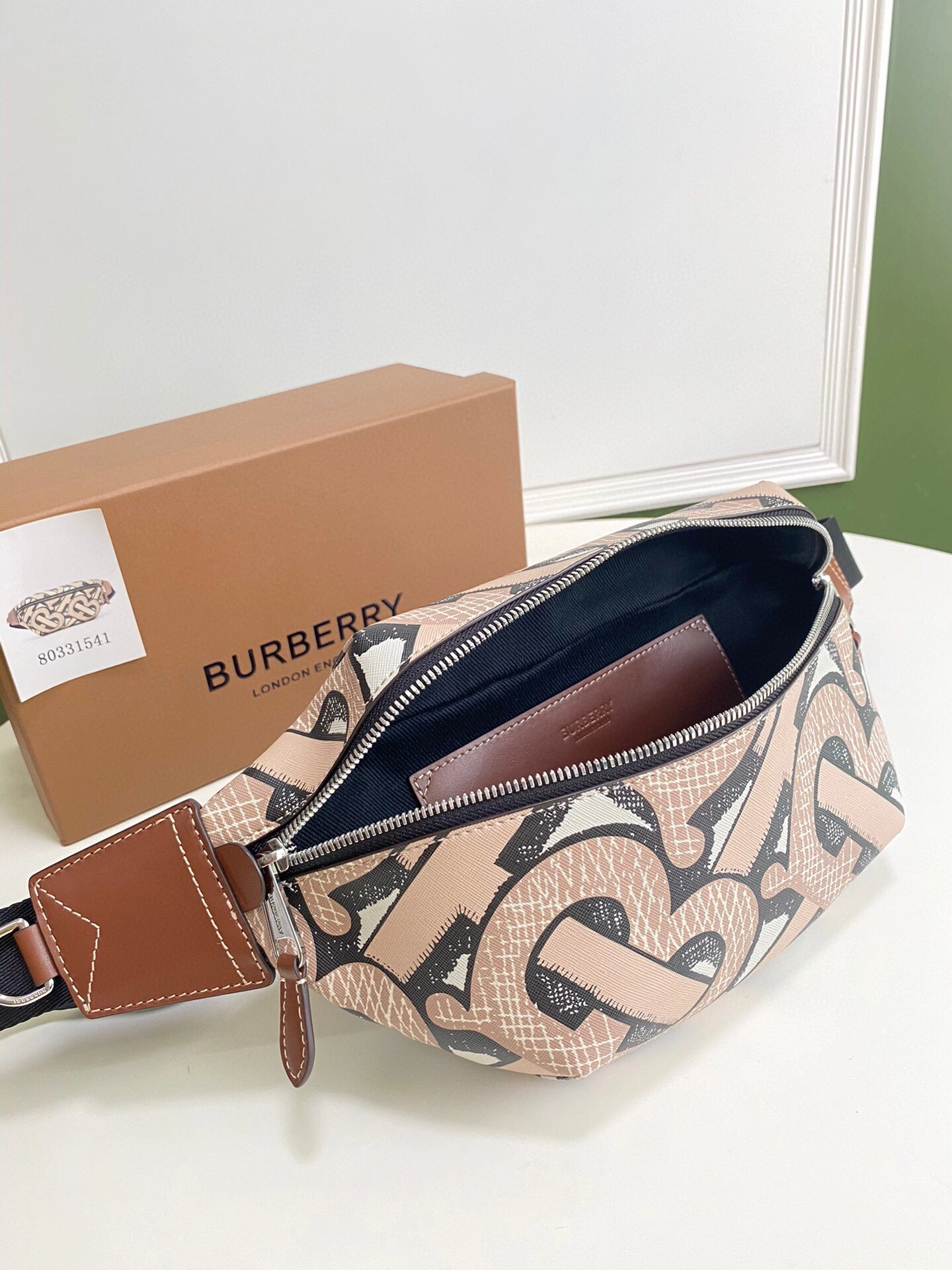 B*urberry Bag Top Quality 31 x 7.5 x 16cm Sophisticated 9388
