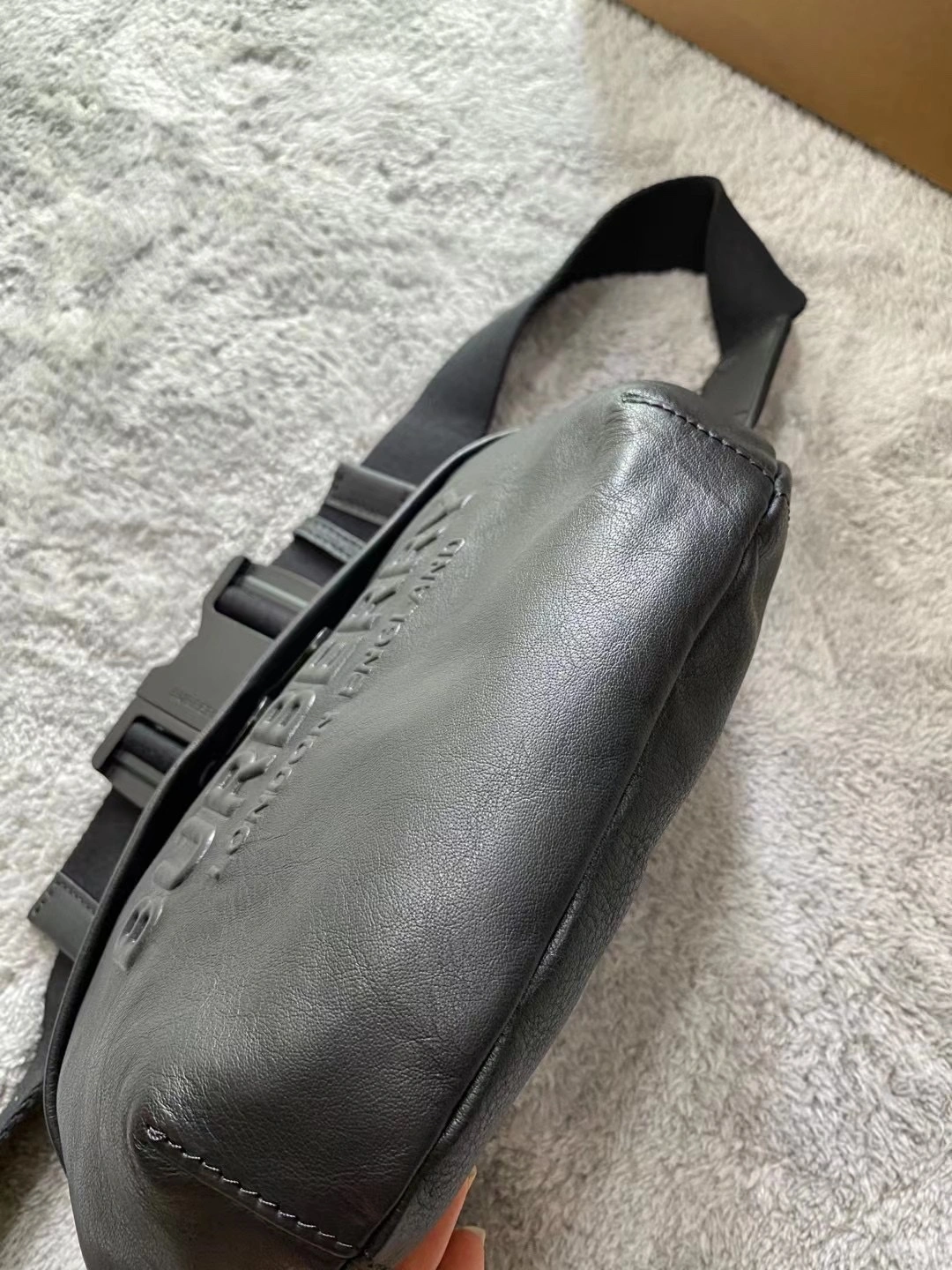 B*urberry Bag Top Quality 31*7.5*16cm Efficient 9365