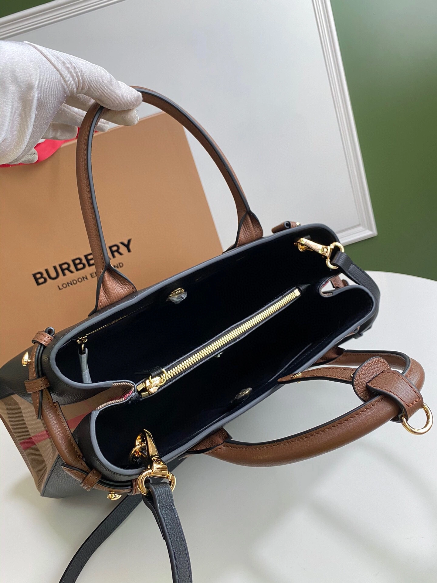 B*urberry Bag Top Quality 34 x 16 x 25cm EasyCare 9394