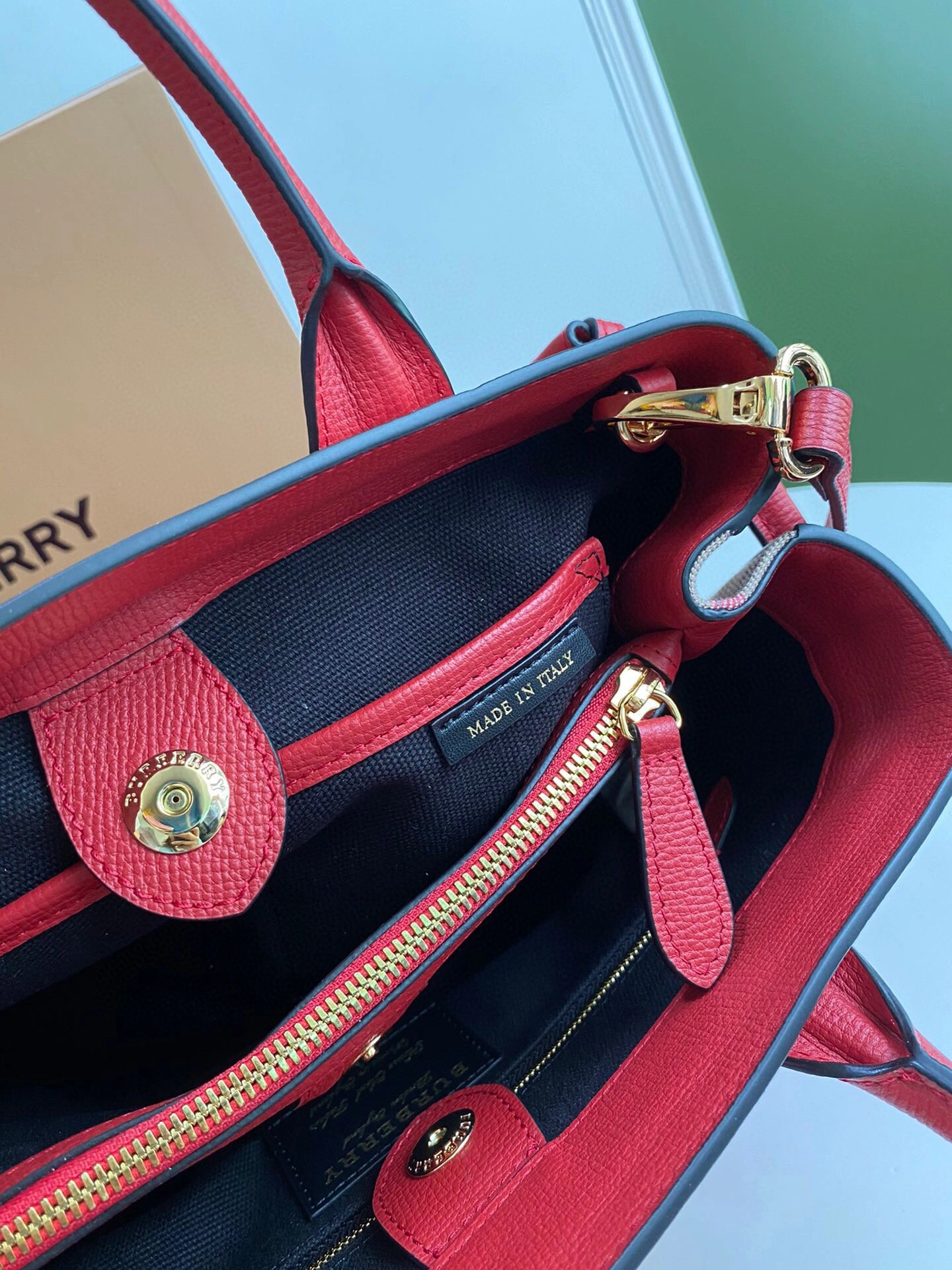 B*urberry Bag Top Quality 34 x 16 x 25cm Compact 9393