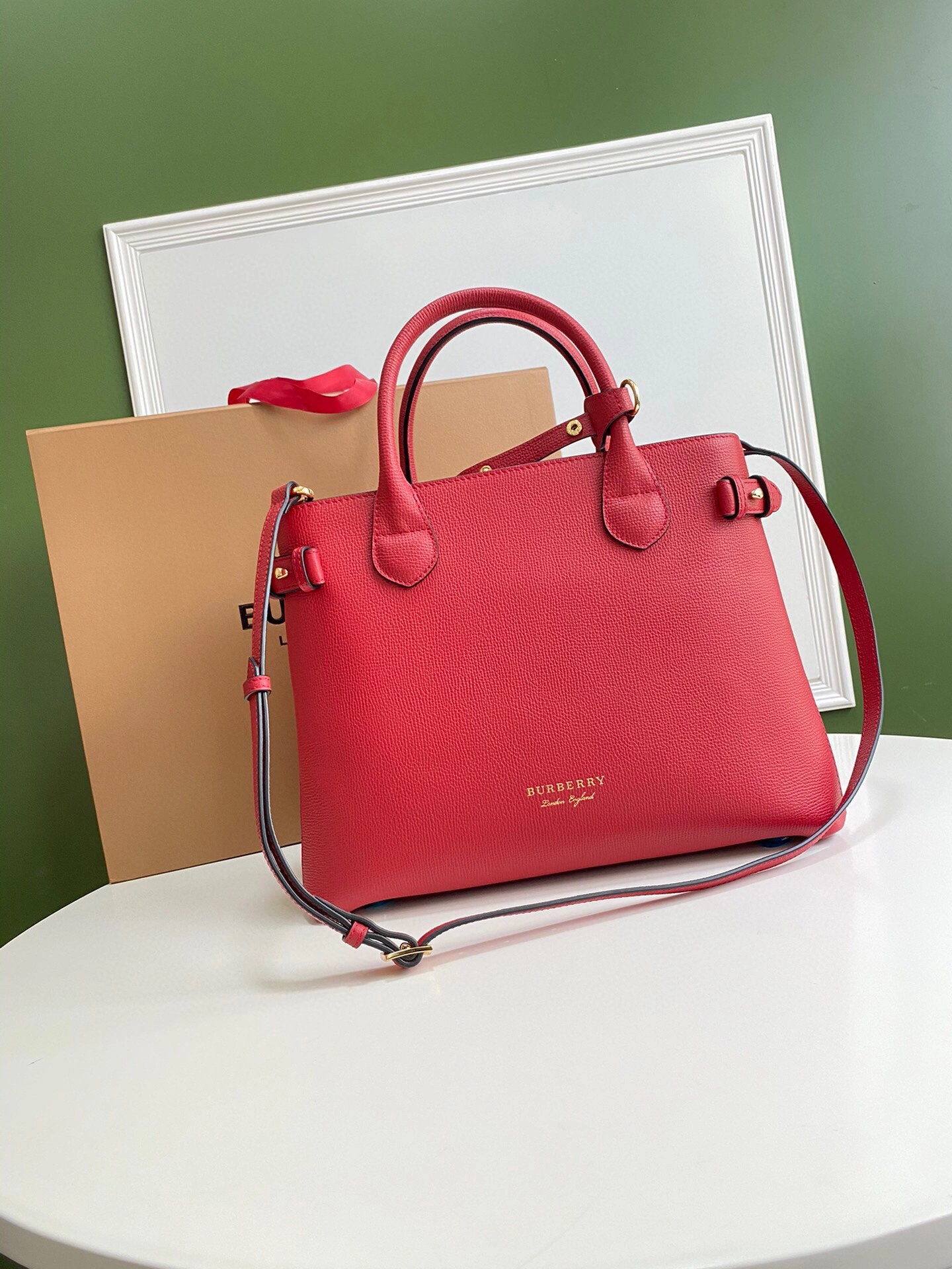 B*urberry Bag Top Quality 34 x 16 x 25cm Compact 9393