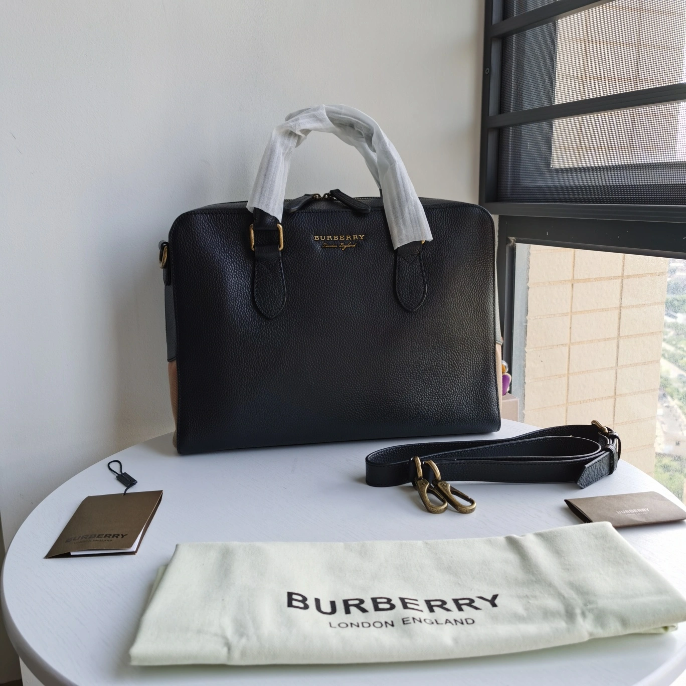 ComfortFit B*urberry Bag Top Quality 38*9*28cm 9412