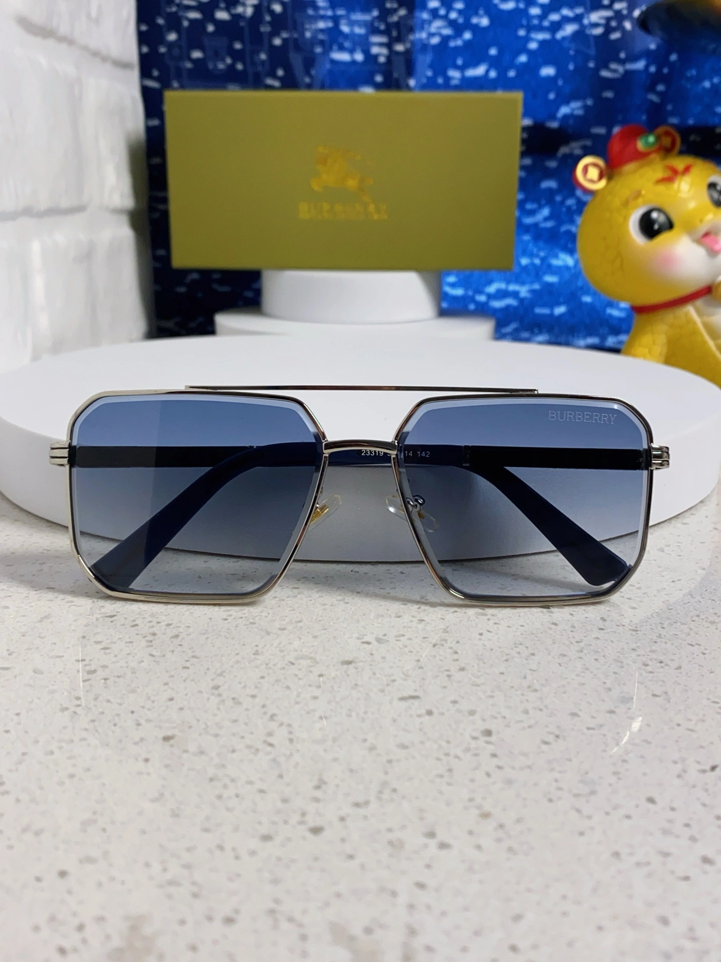 B*urberry Glasses Top XX 20250402- ZeroBulk 17164
