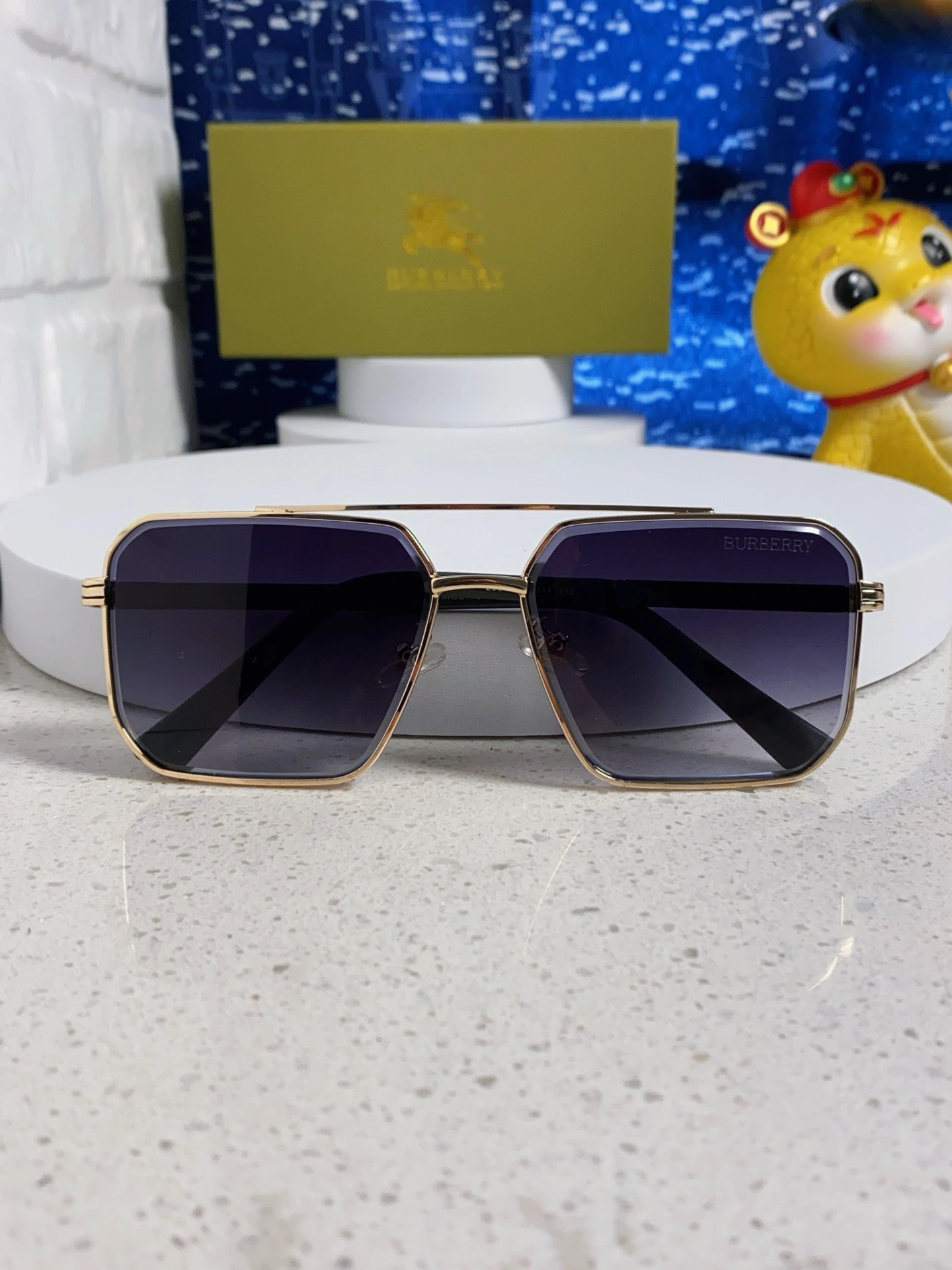 B*urberry Glasses Top XX 20250402- ZeroBulk 17164