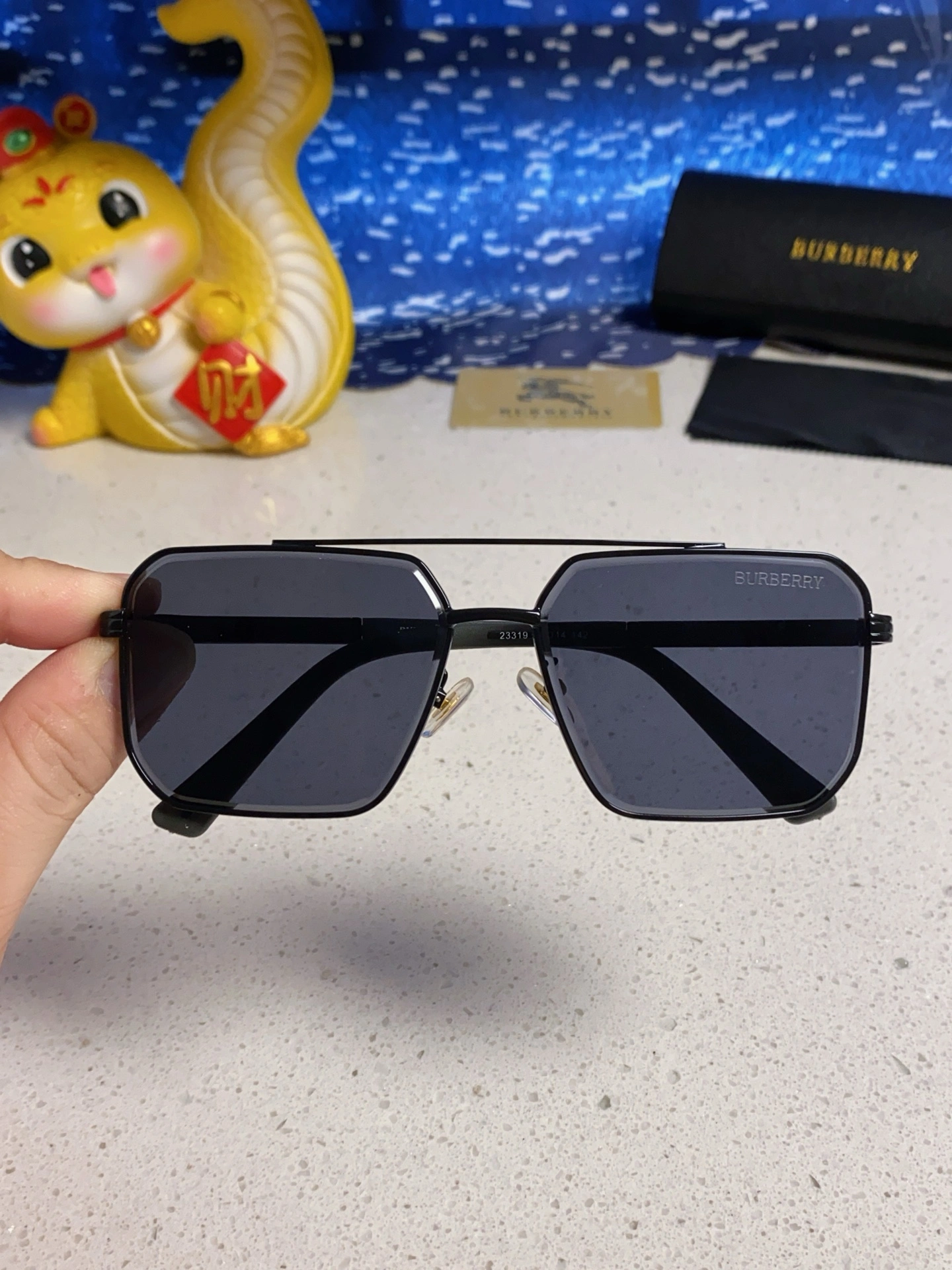 B*urberry Glasses Top XX 20250402- ZeroBulk 17164