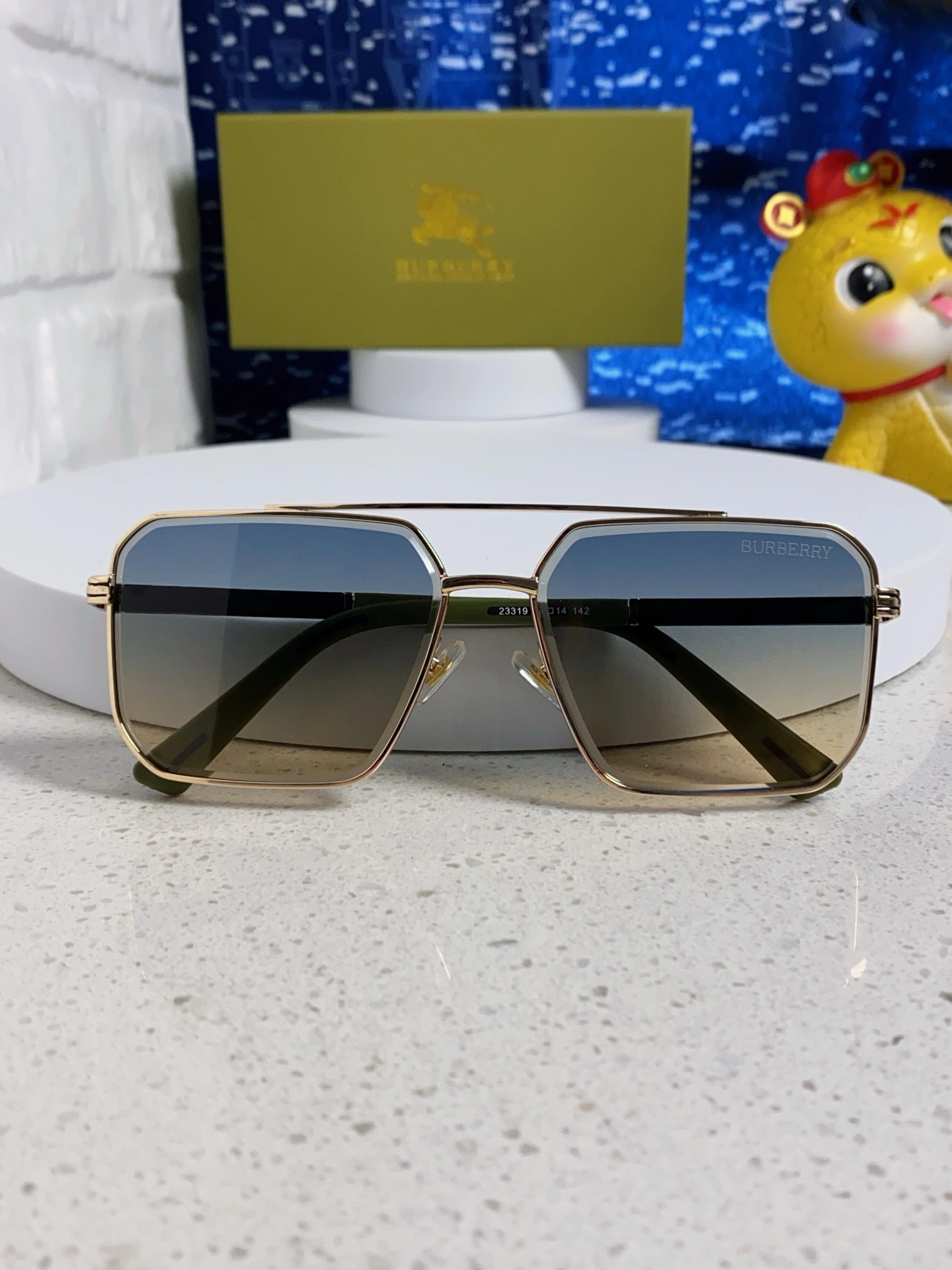 B*urberry Glasses Top XX 20250402- ZeroBulk 17164